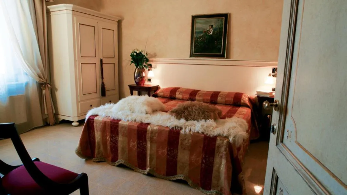 Bedroom in Villa Della Certosa