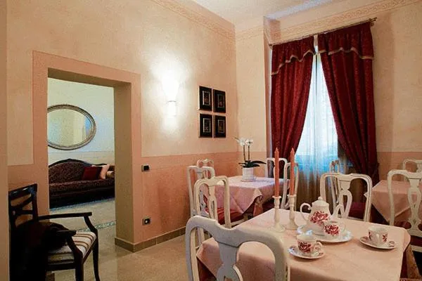 Lounge or bar in Villa Della Certosa