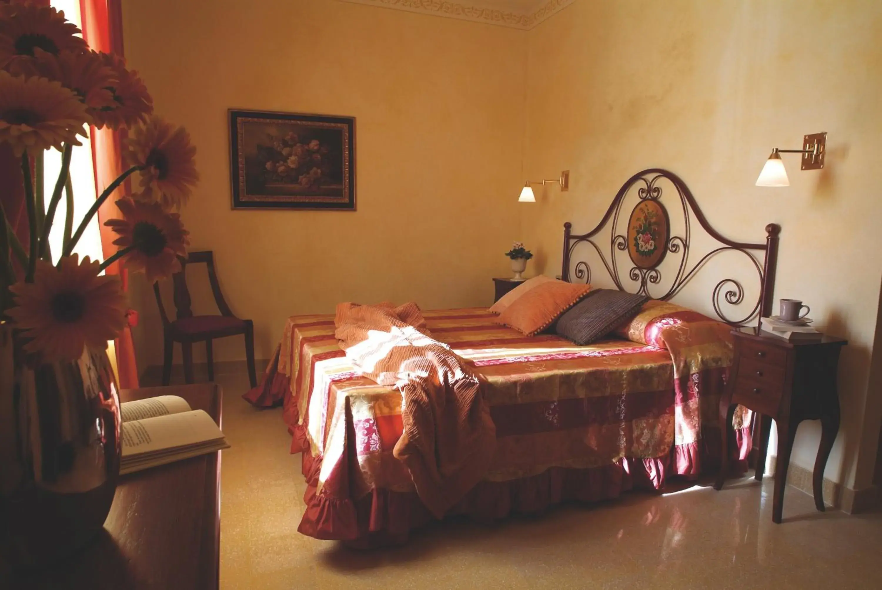 Deluxe Double or Twin Room in Villa Della Certosa Deluxe Double or Twin Room in Villa Della Certosa