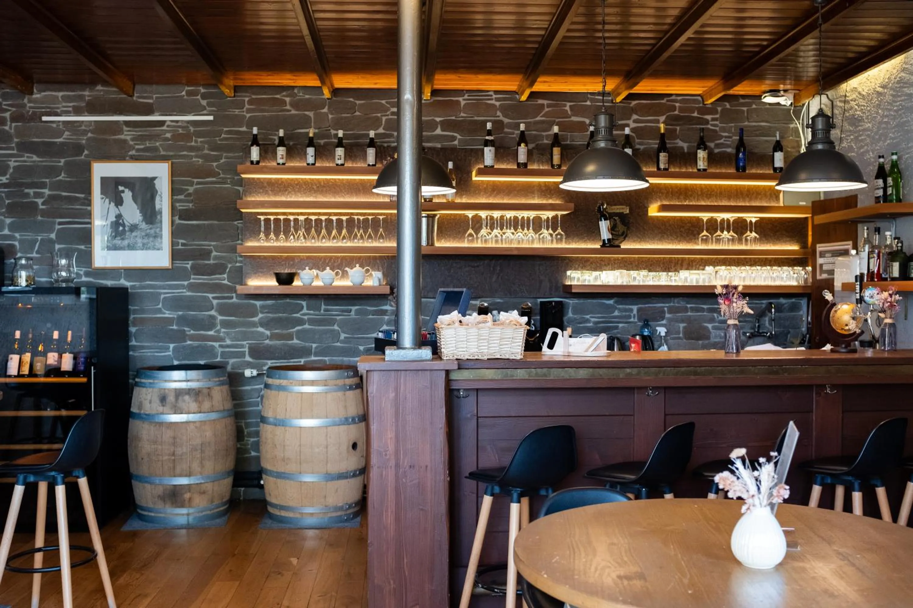 Lounge or bar in Baron Tavernier Hotel Restaurant & SPA