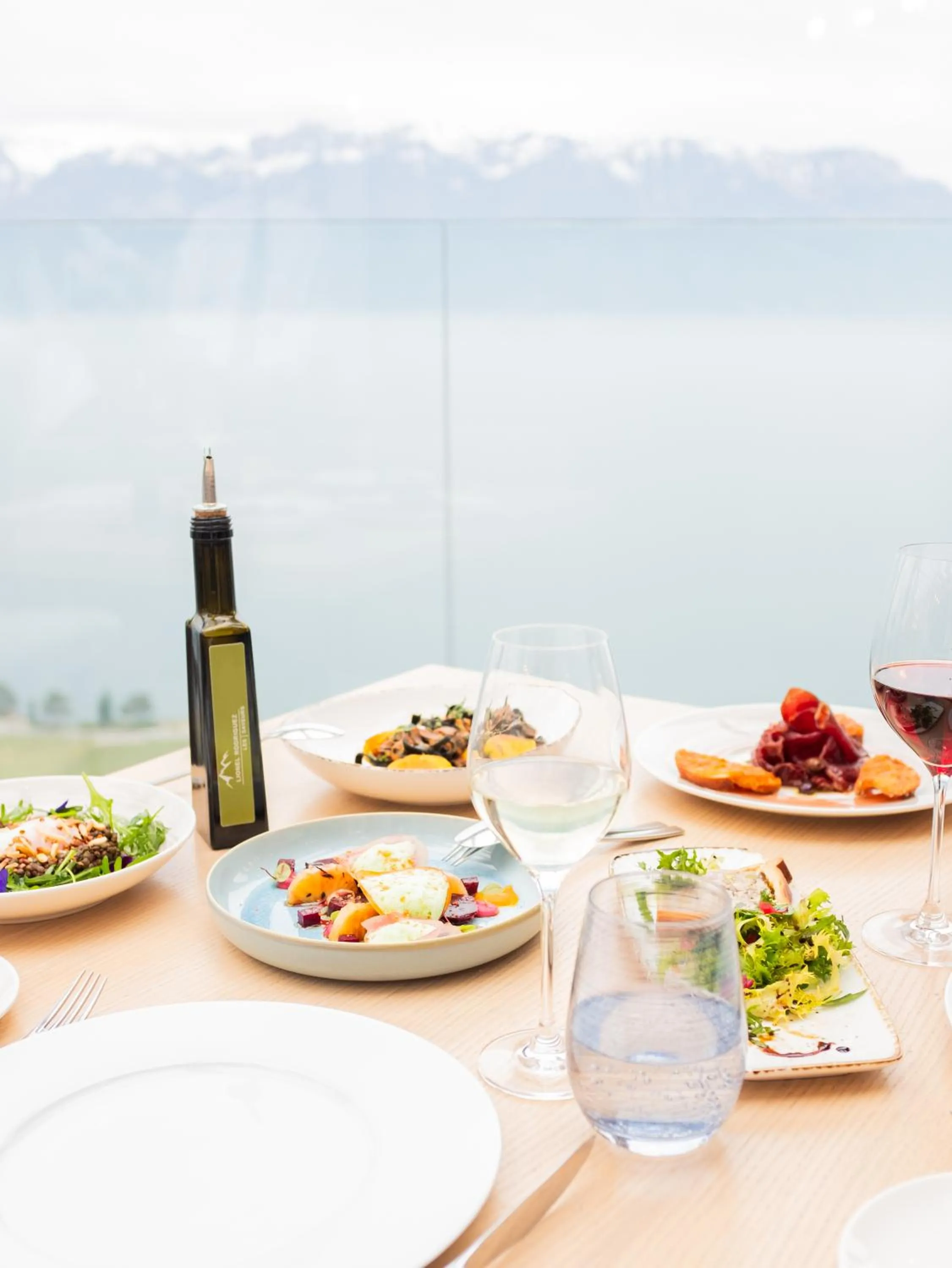 Restaurant/places to eat in Baron Tavernier Hotel Restaurant & SPA