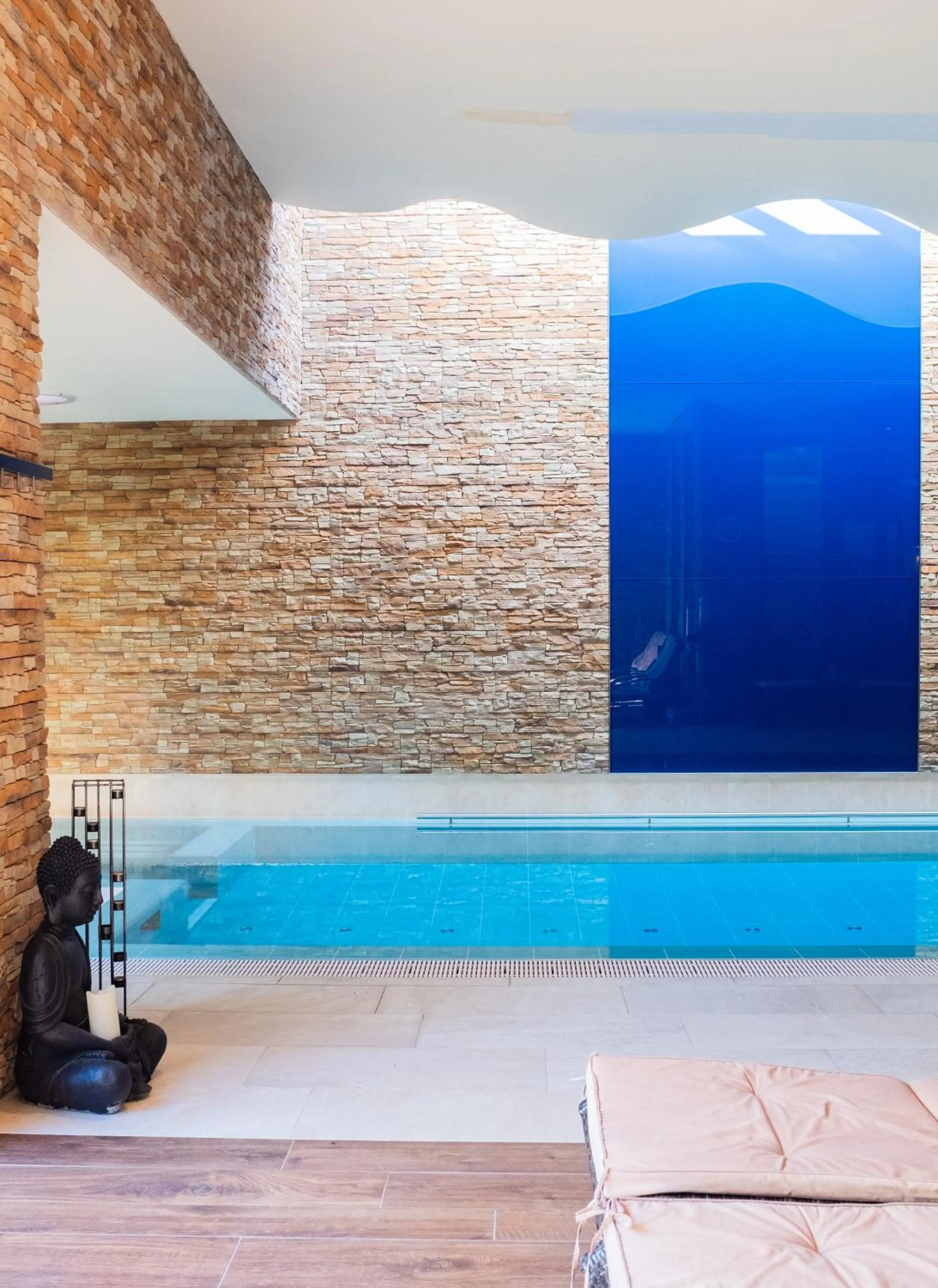 Spa and wellness centre/facilities in Baron Tavernier Hotel Restaurant & SPA