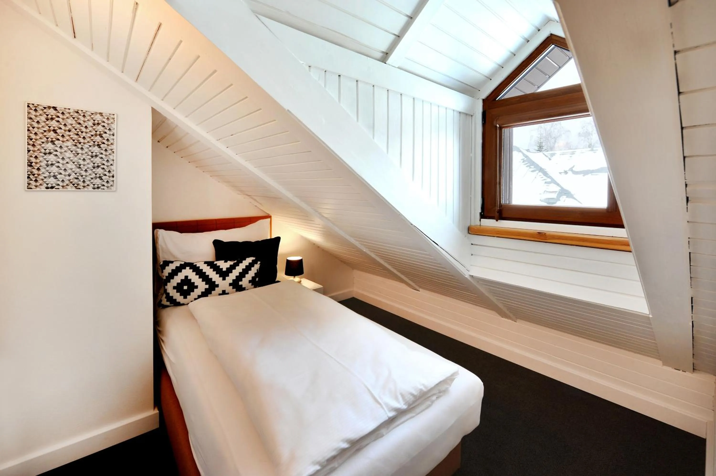 Photo of the whole room, Bed in APLEND Vila Beatrice