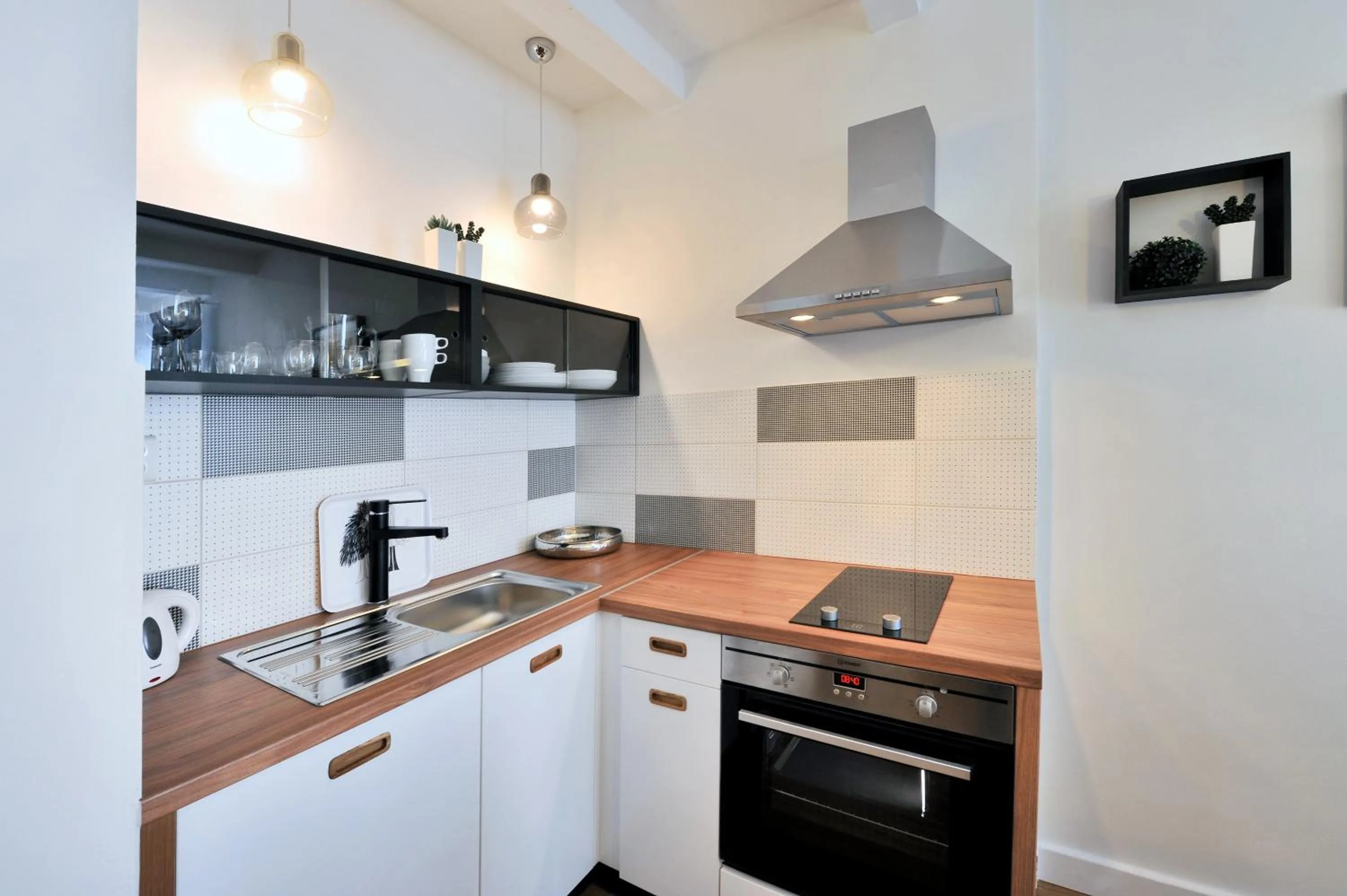 Photo of the whole room in APLEND Vila Beatrice