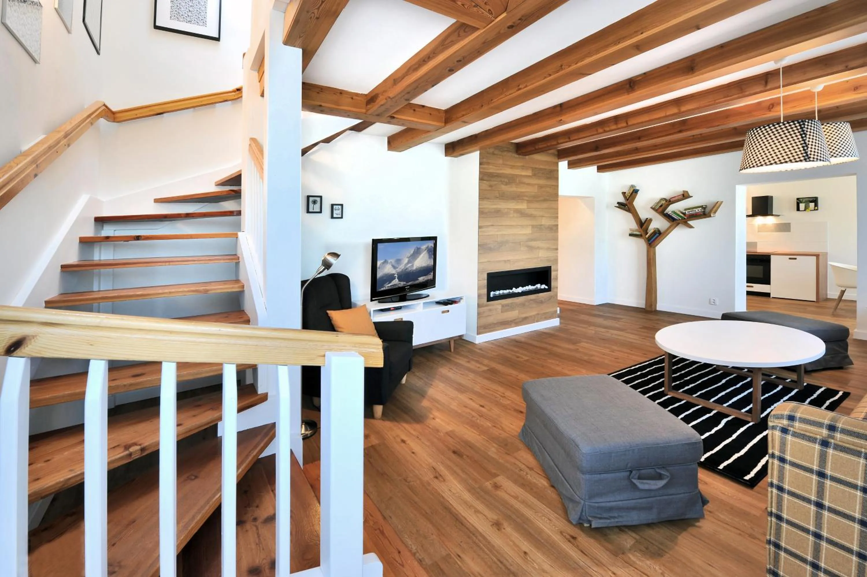 Photo of the whole room in APLEND Vila Beatrice