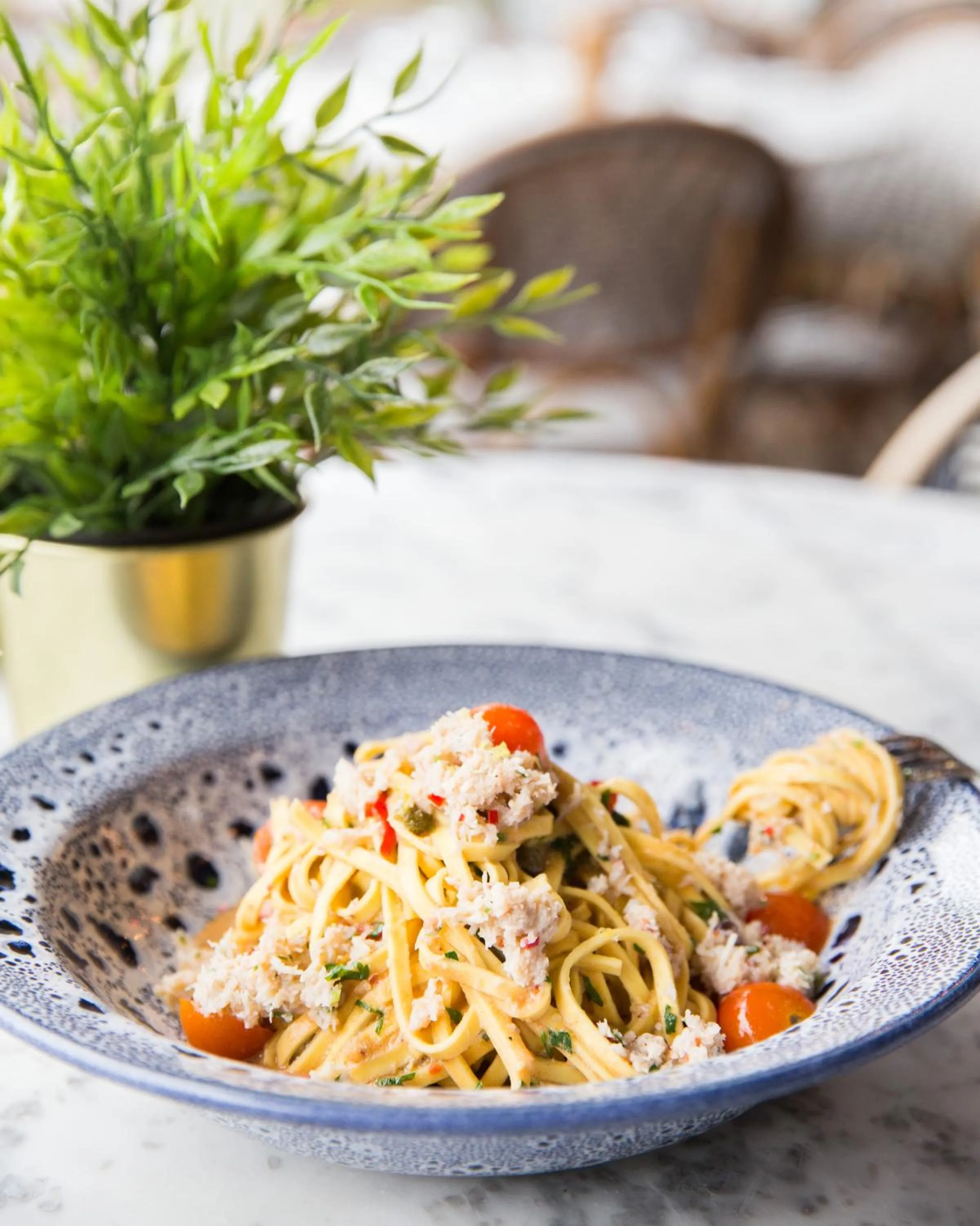 Food and drinks in The Swan, Streatley, Berkshire