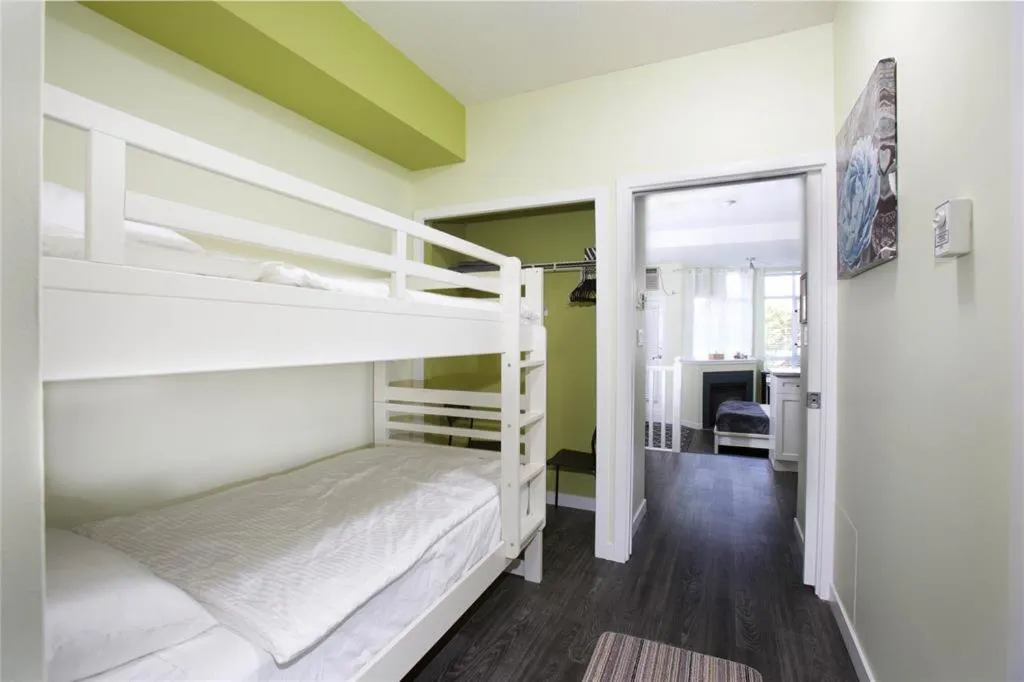 bunk bed, Bed in Alpenglow Lodge by Bill