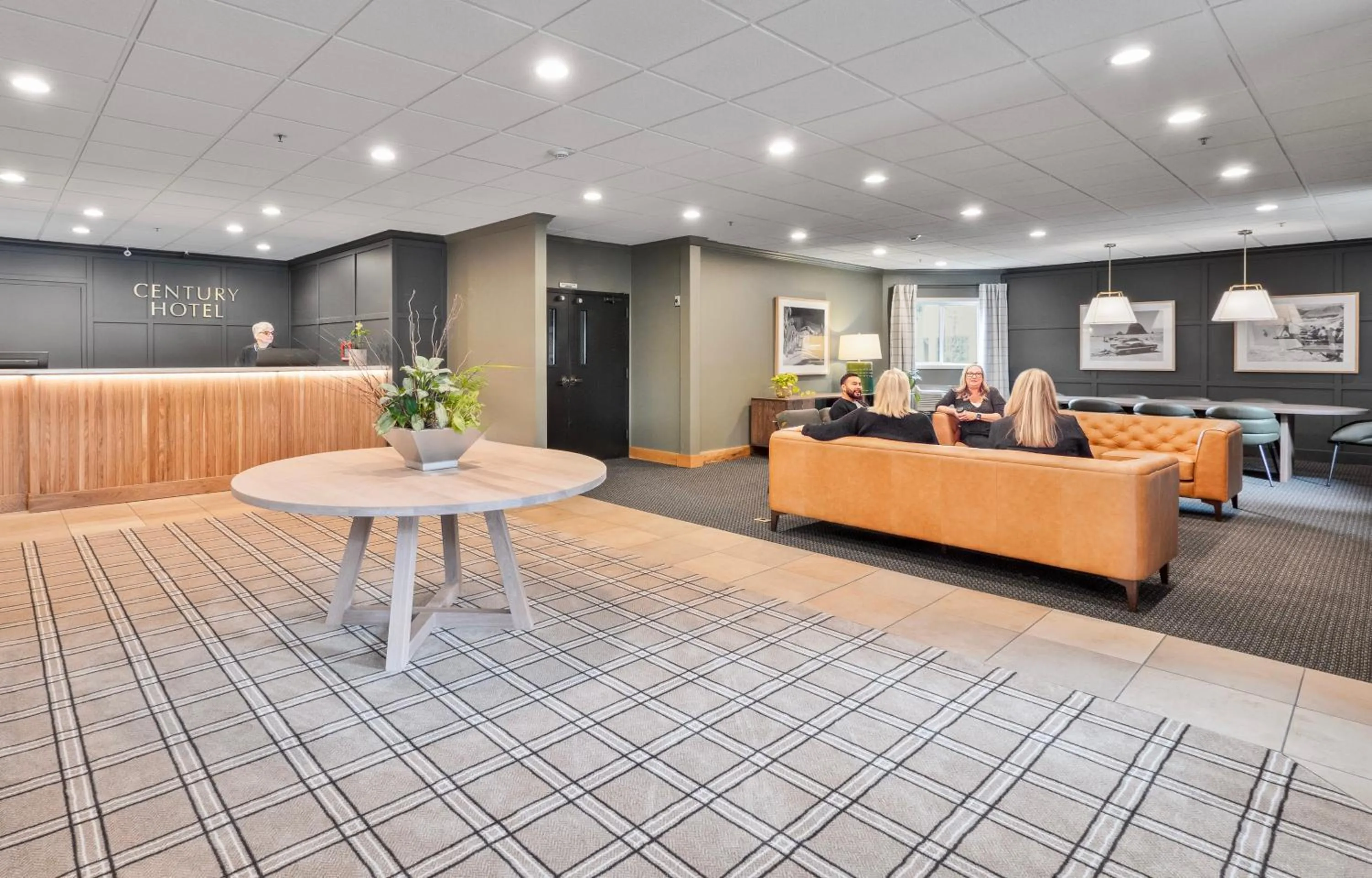 Lobby or reception in Century Hotel