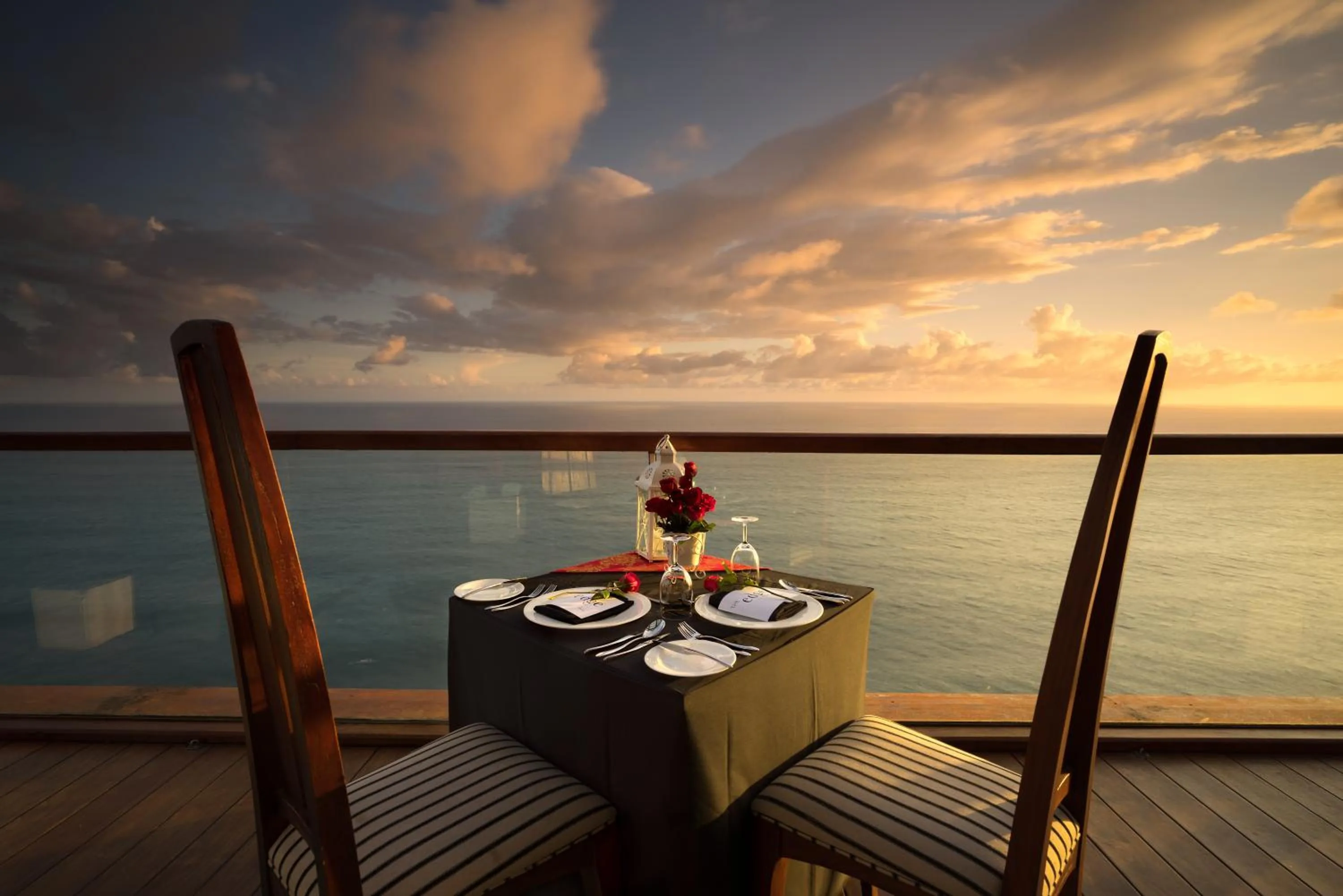 Restaurant/places to eat in The Edge Bali