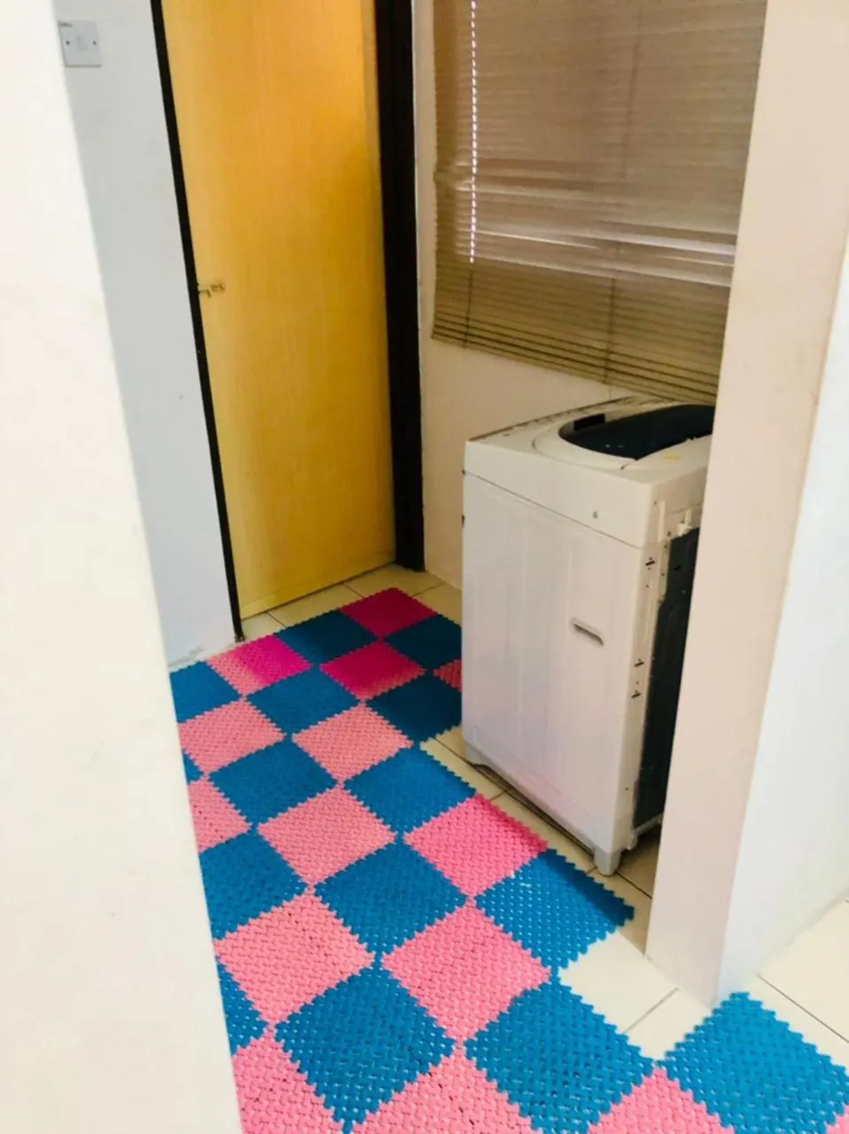 laundry in Homestay Cahaya 1 Seri Iskandar