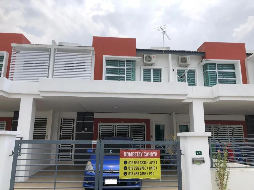 Balcony/Terrace in Homestay Cahaya 1 Seri Iskandar