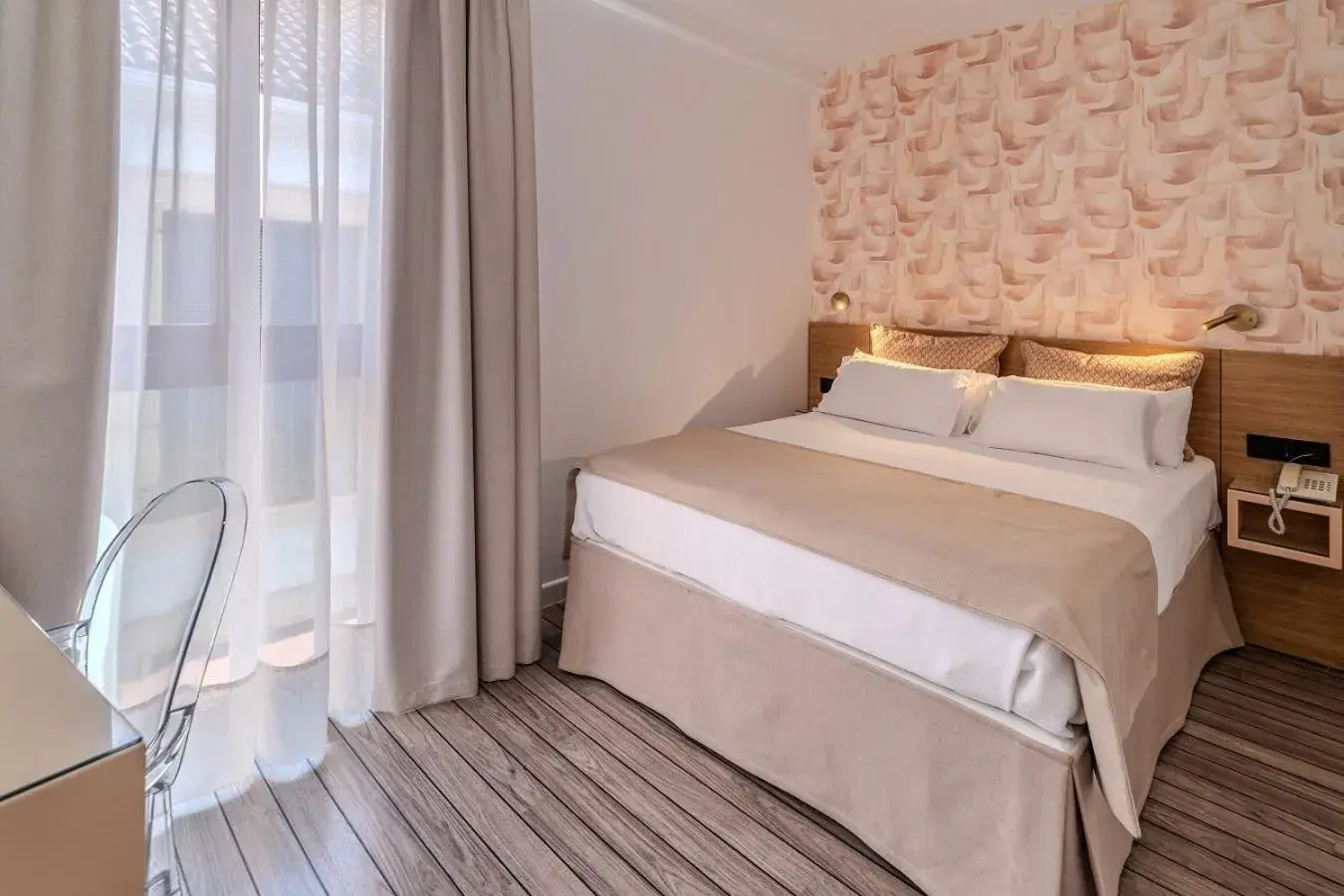 Bed in La Boutique Puerta Osario Bed in La Boutique Puerta Osario