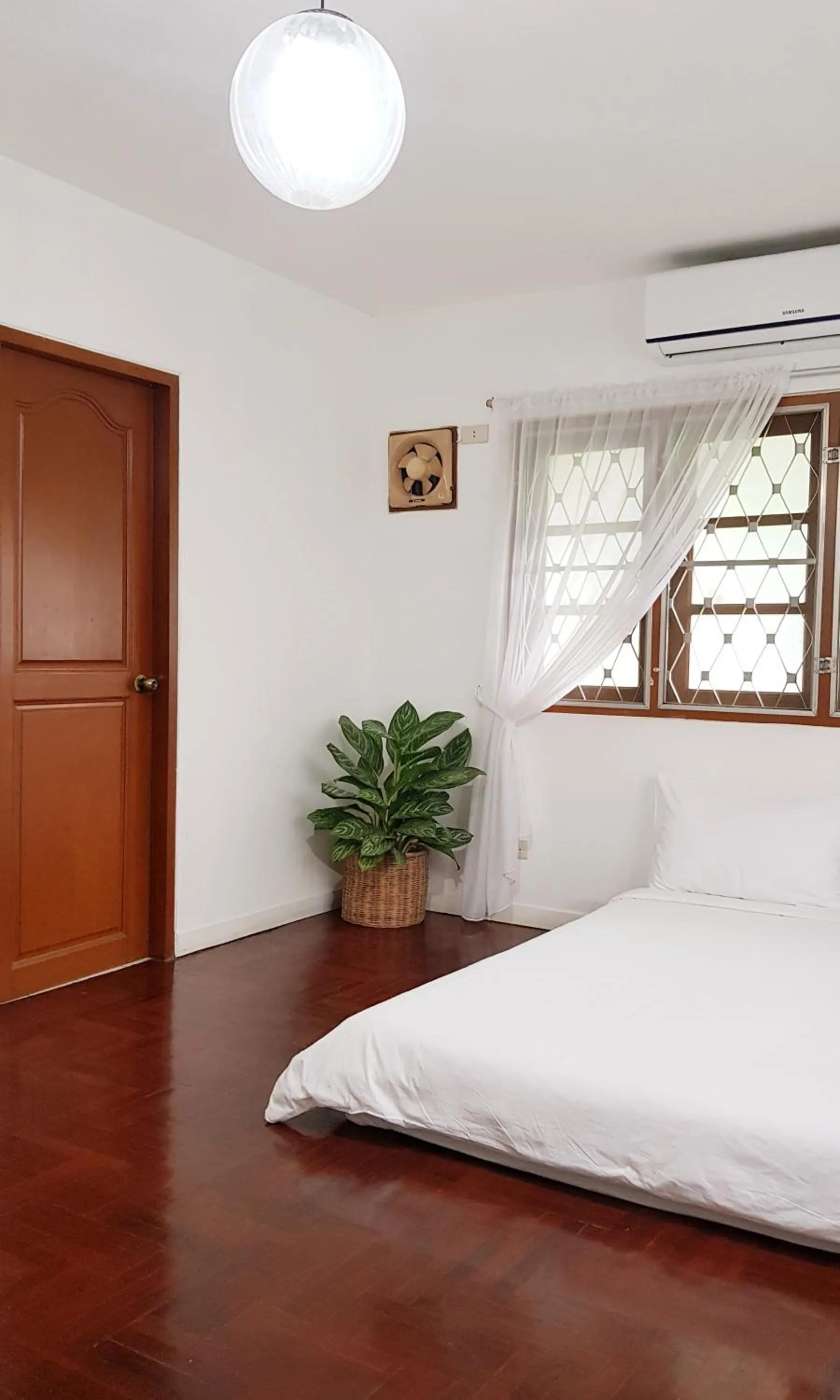 Bed in DoubleTree House