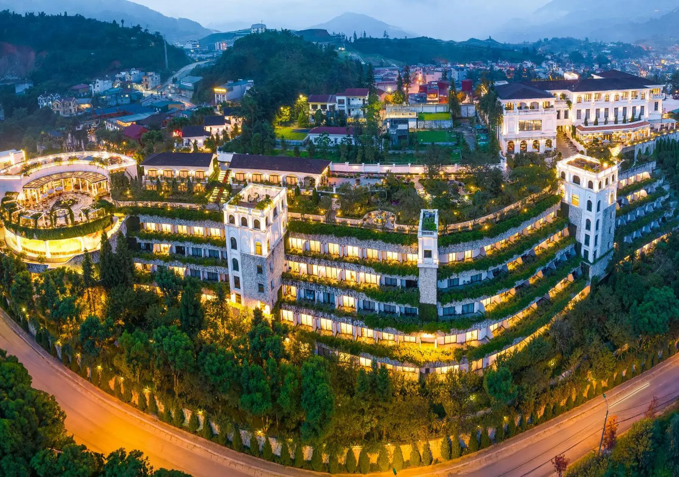 Property building in Silk Path Grand Sapa Resort & Spa Property building in Silk Path Grand Sapa Resort & Spa