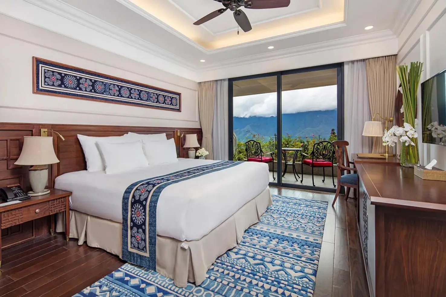 Mountain view, Bed in Silk Path Grand Sapa Resort & Spa Mountain view, Bed in Silk Path Grand Sapa Resort & Spa