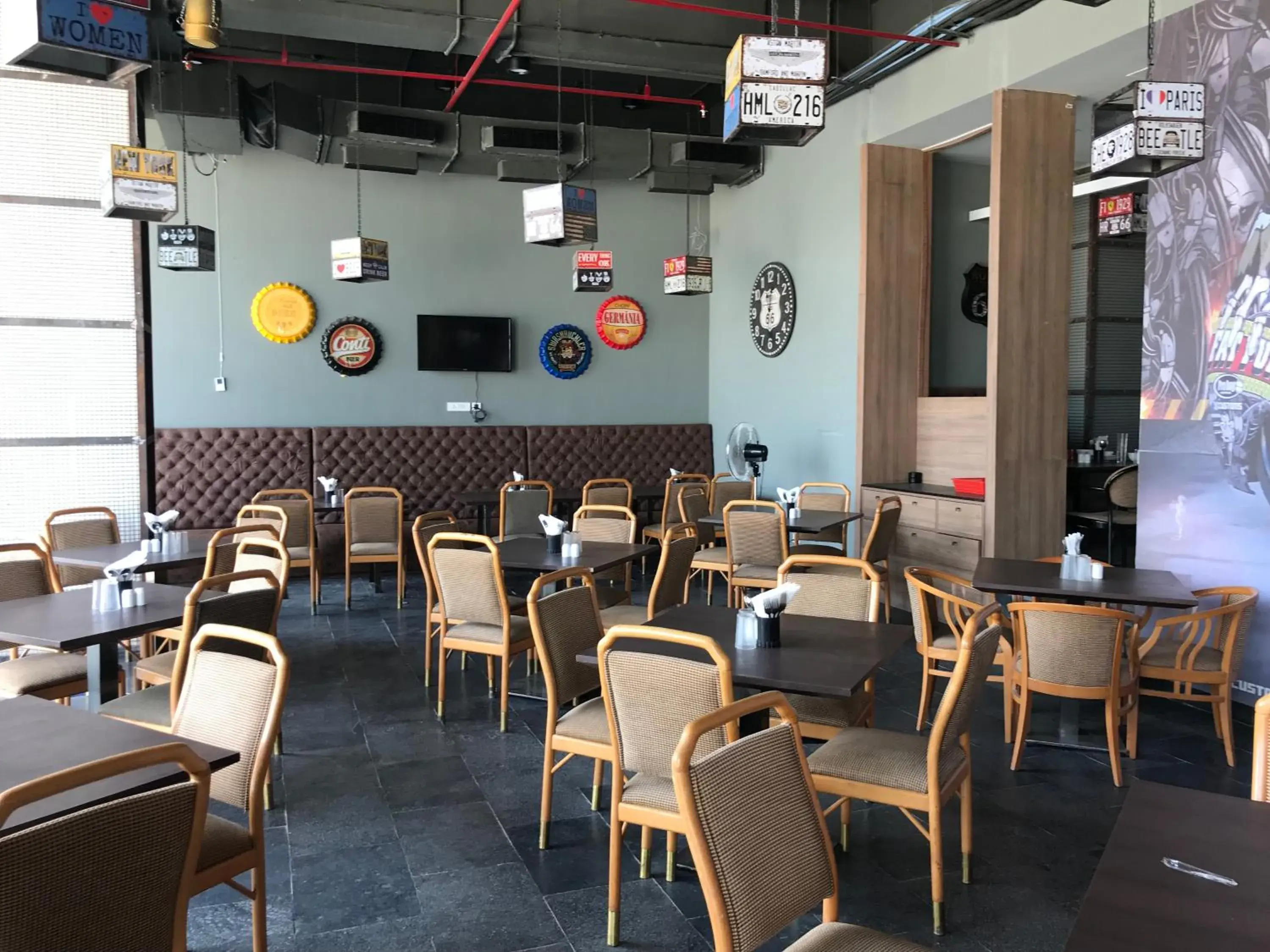 Restaurant/places to eat in Regenta Central Hotel & Convention Centre Nagpur Restaurant/places to eat in Regenta Central Hotel & Convention Centre Nagpur