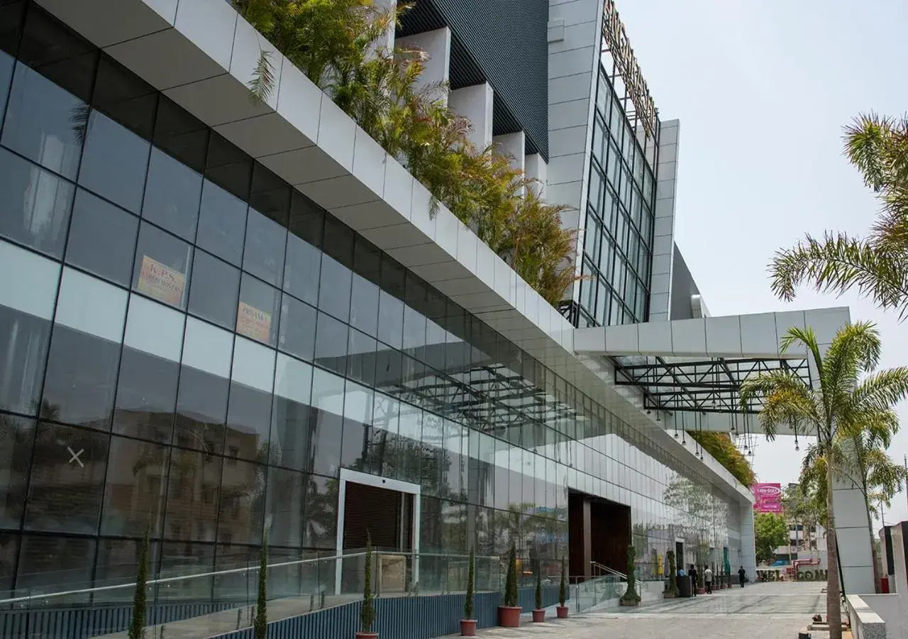 Property building in Regenta Central Hotel & Convention Centre Nagpur Property building in Regenta Central Hotel & Convention Centre Nagpur