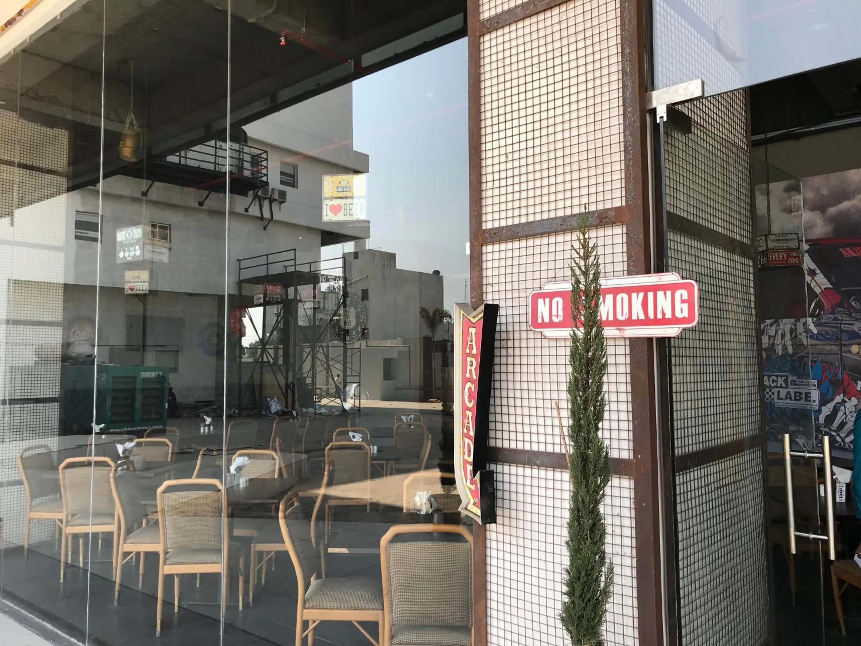 Restaurant/places to eat in Regenta Central Hotel & Convention Centre Nagpur