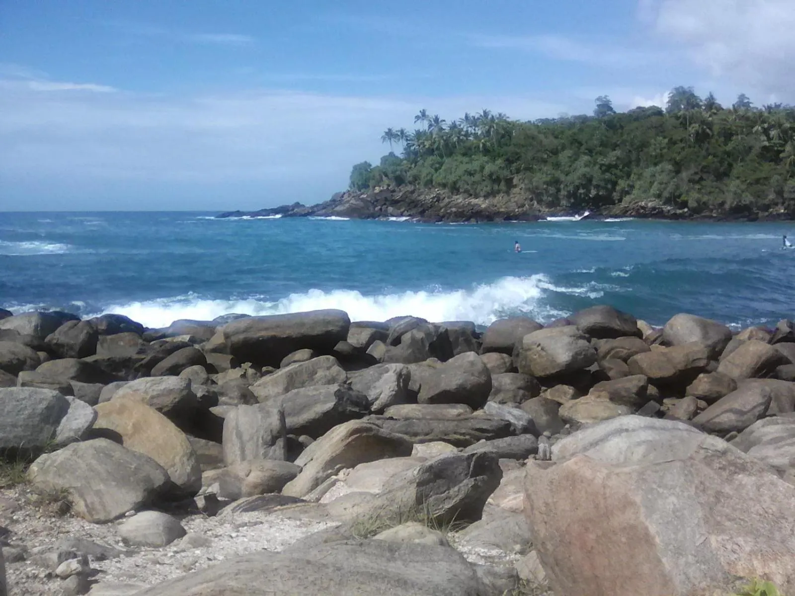 Beach in Hiriketiya White House