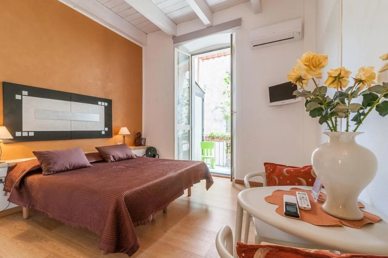 Bed in Marina Di Castello