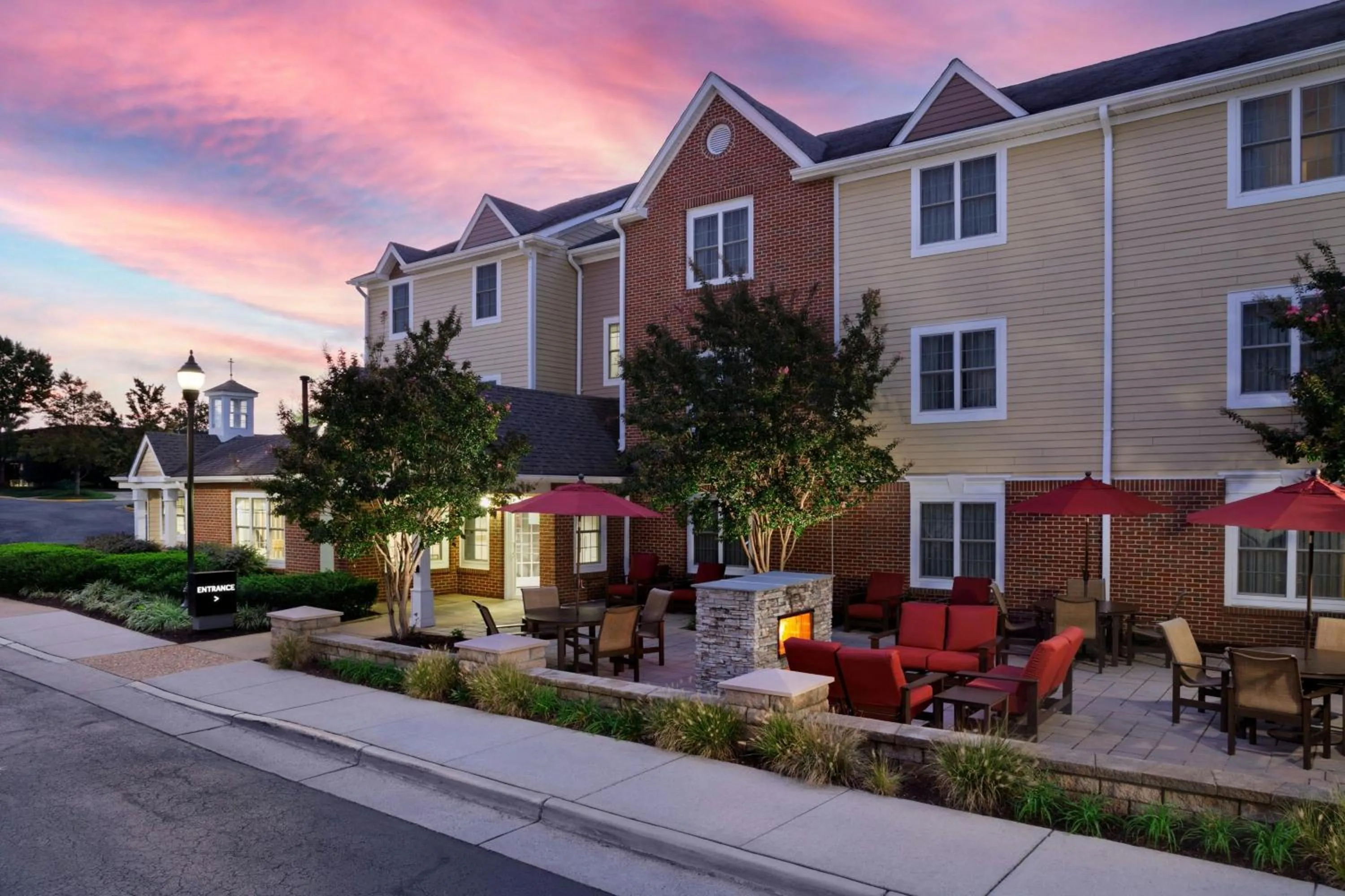 Property building in TownePlace Suites Dulles Airport