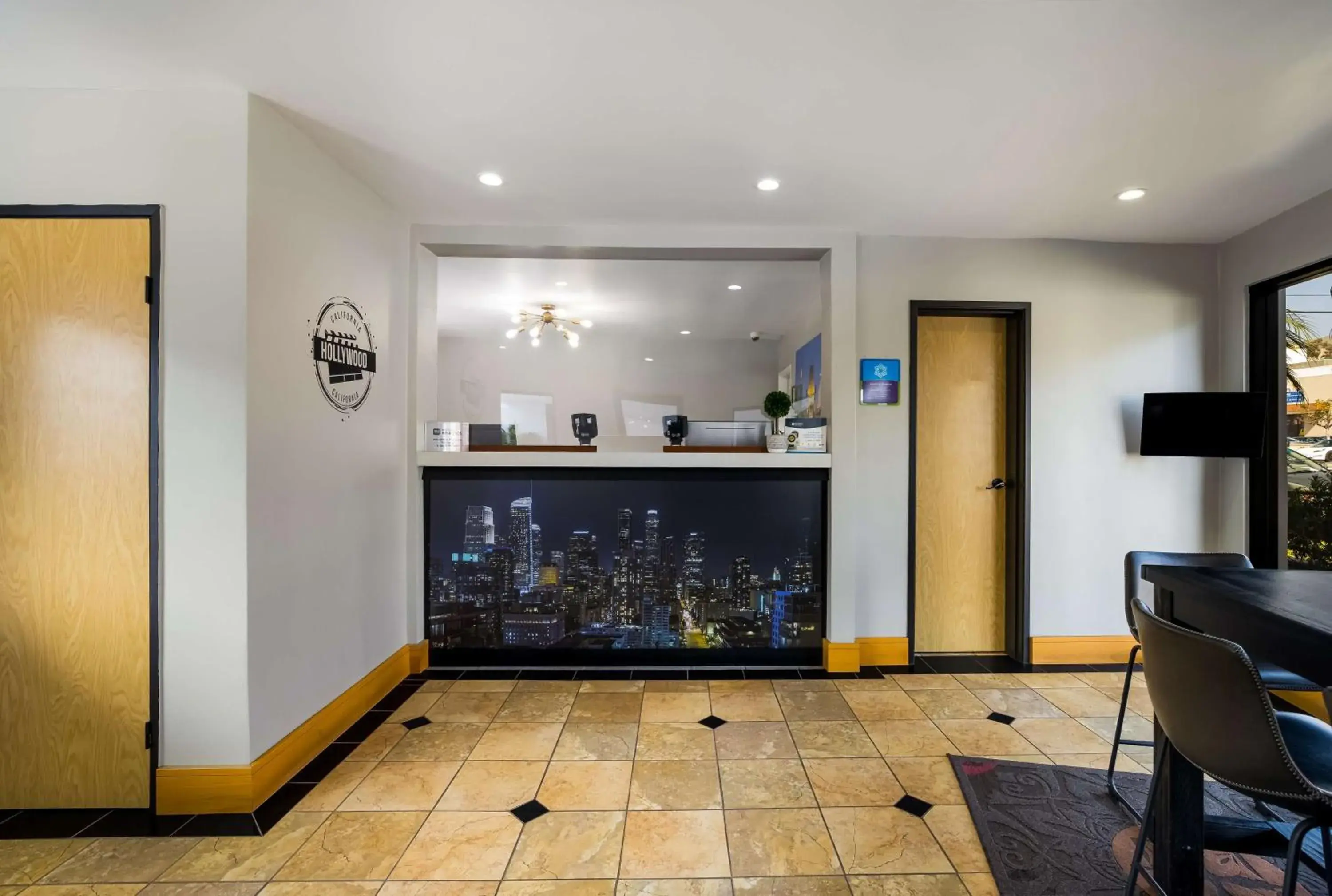 Lobby or reception in Sunset West Hotel, SureStay Collection By Best Western Lobby or reception in Sunset West Hotel, SureStay Collection By Best Western