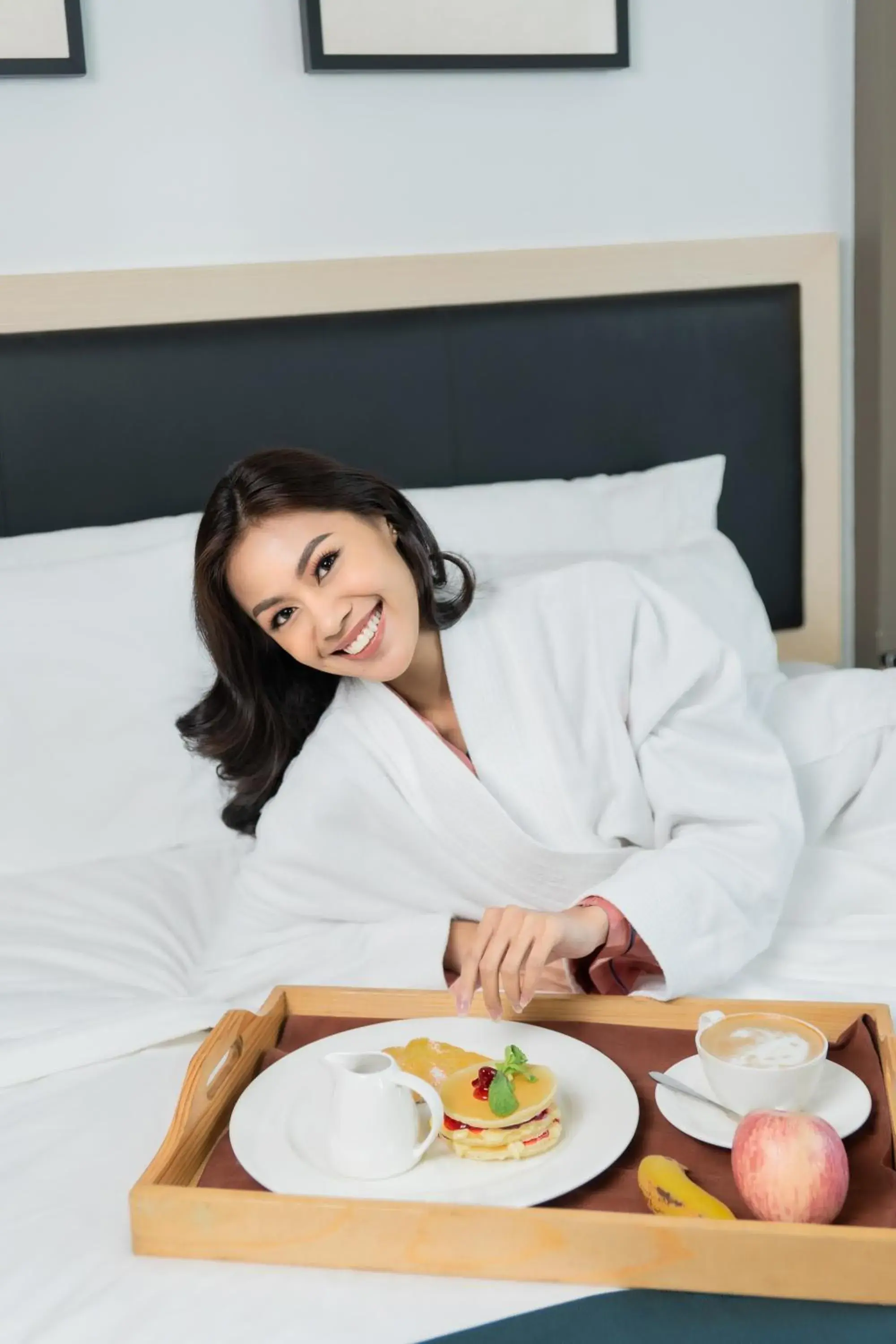 Property building, Bed in Seda Capitol Central Hotel Property building, Bed in Seda Capitol Central Hotel