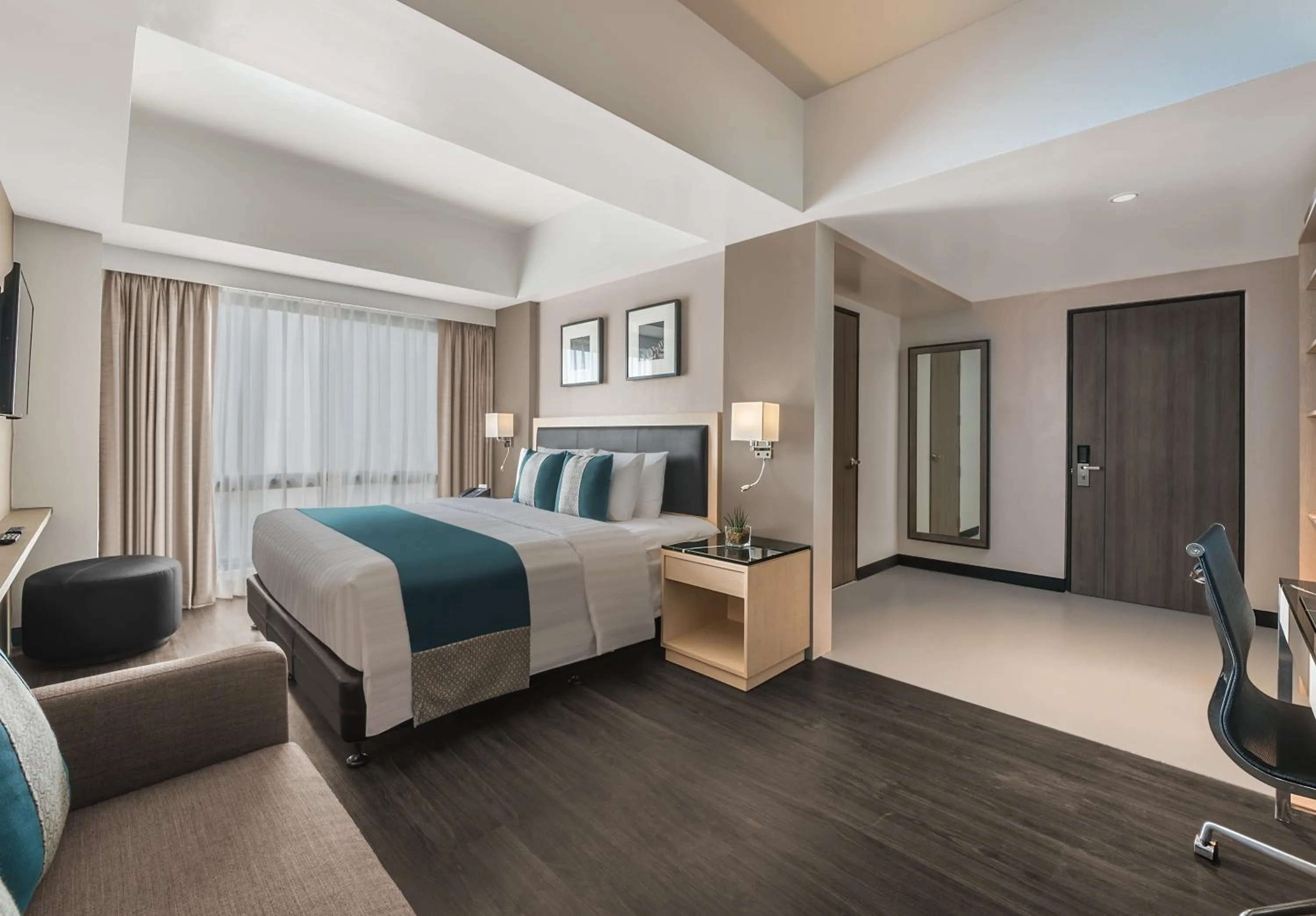 Bed in Seda Capitol Central Hotel