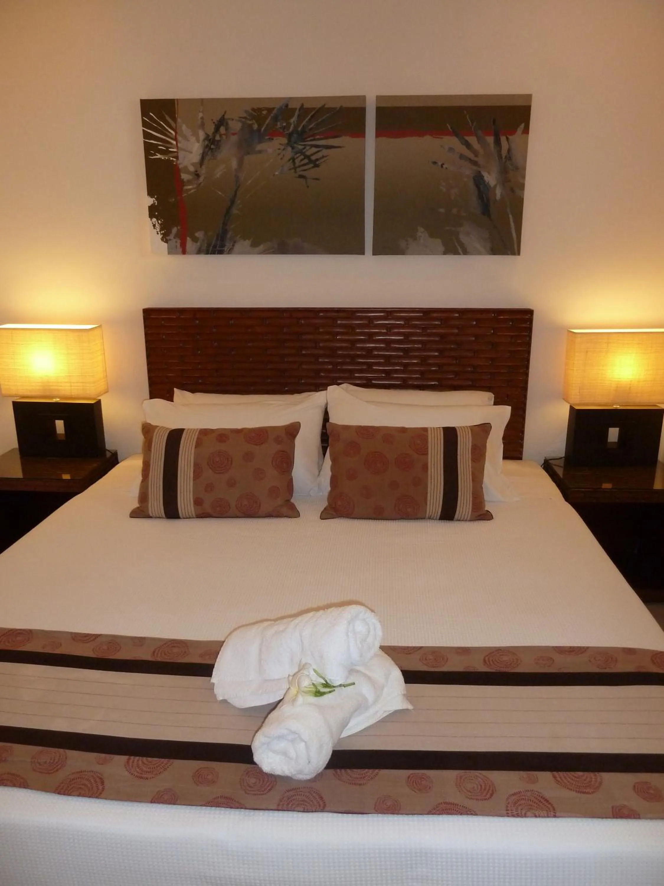 Bedroom, Bed in Penthouse 239 at See Temple Port Douglas