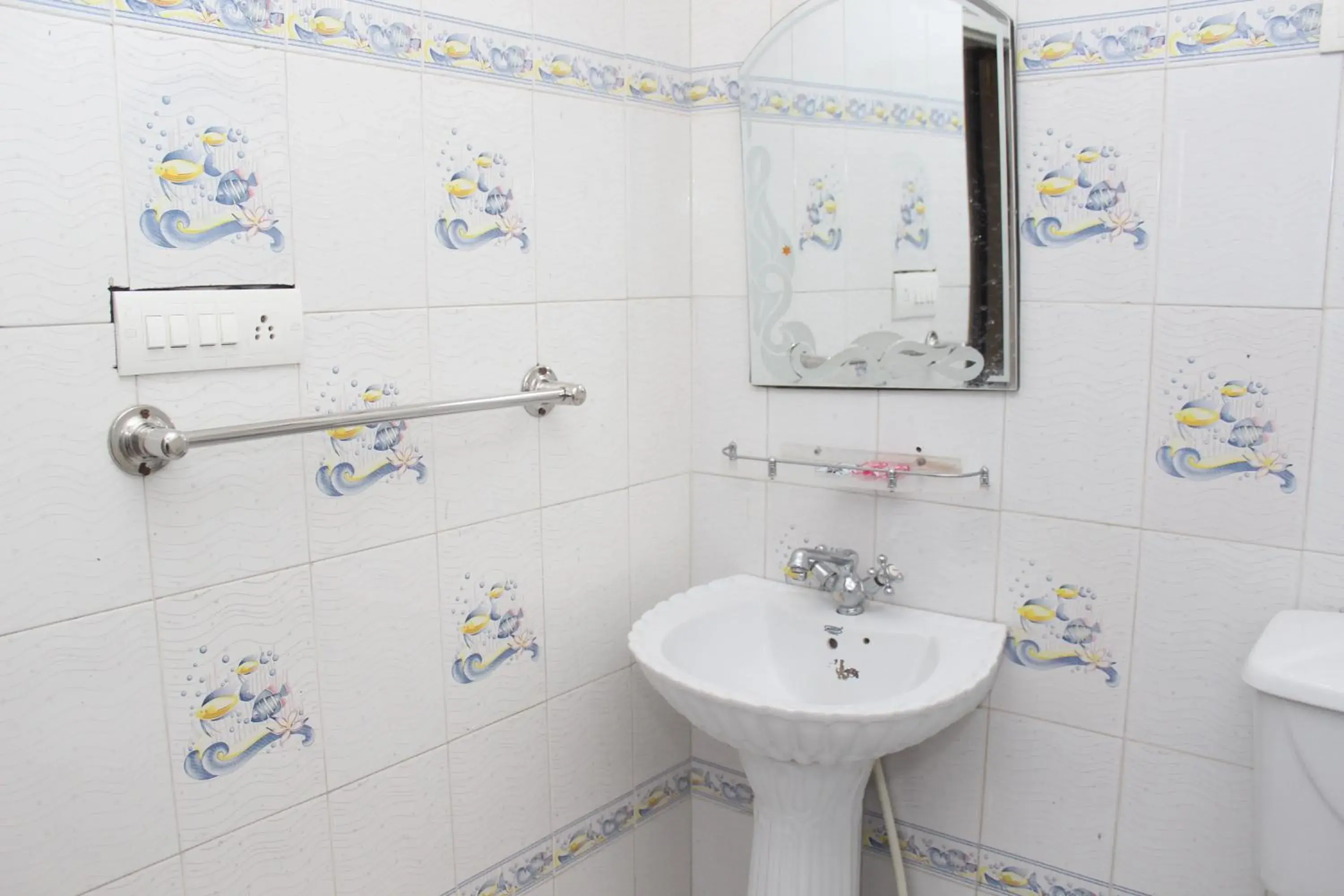 Deluxe Double Room (2 Adults + 1 Child) in Hotel Victoriya Palace,Mcleod Ganj Deluxe Double Room (2 Adults + 1 Child) in Hotel Victoriya Palace,Mcleod Ganj