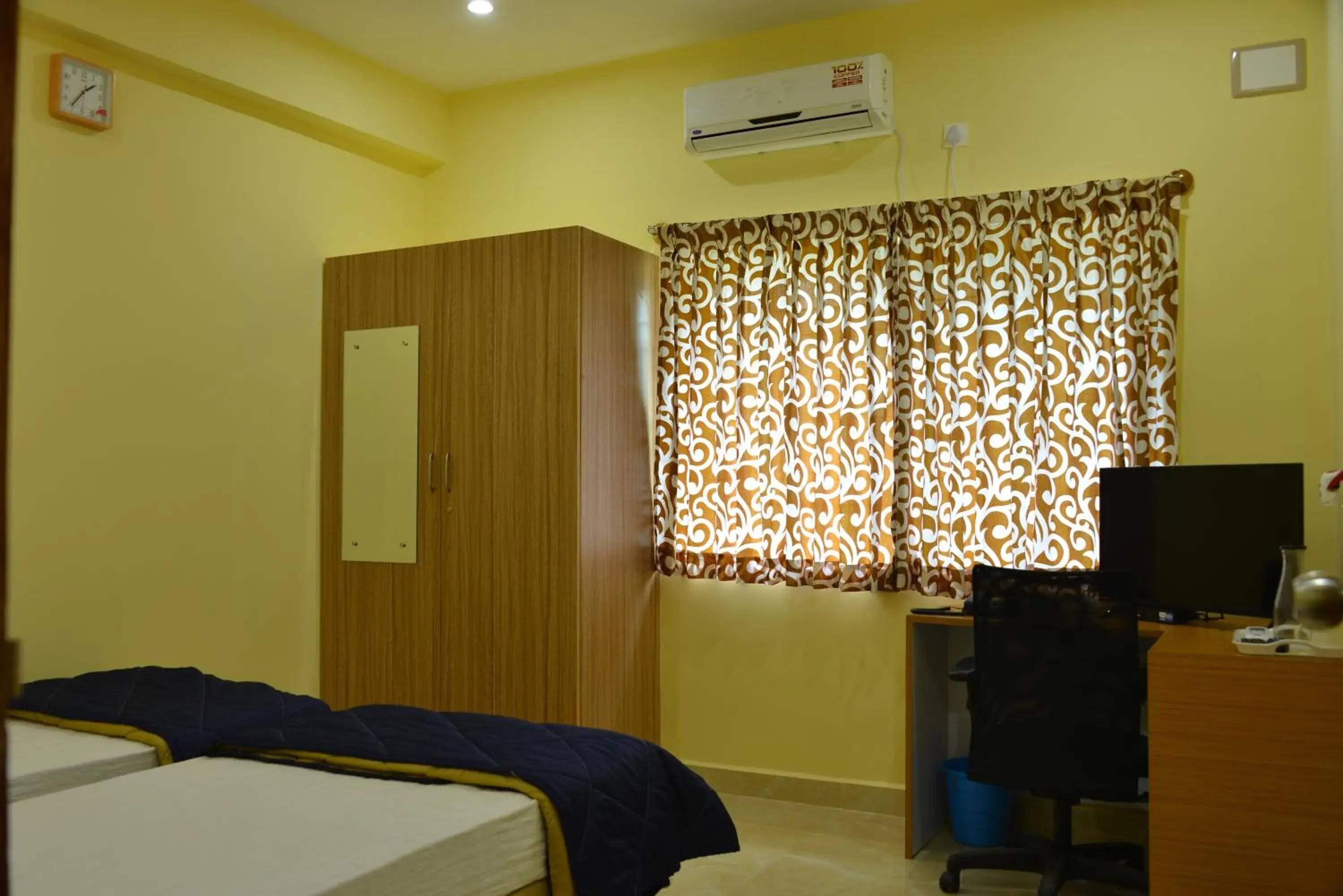Deluxe Double or Twin Room in Golden Nest Deluxe Double or Twin Room in Golden Nest