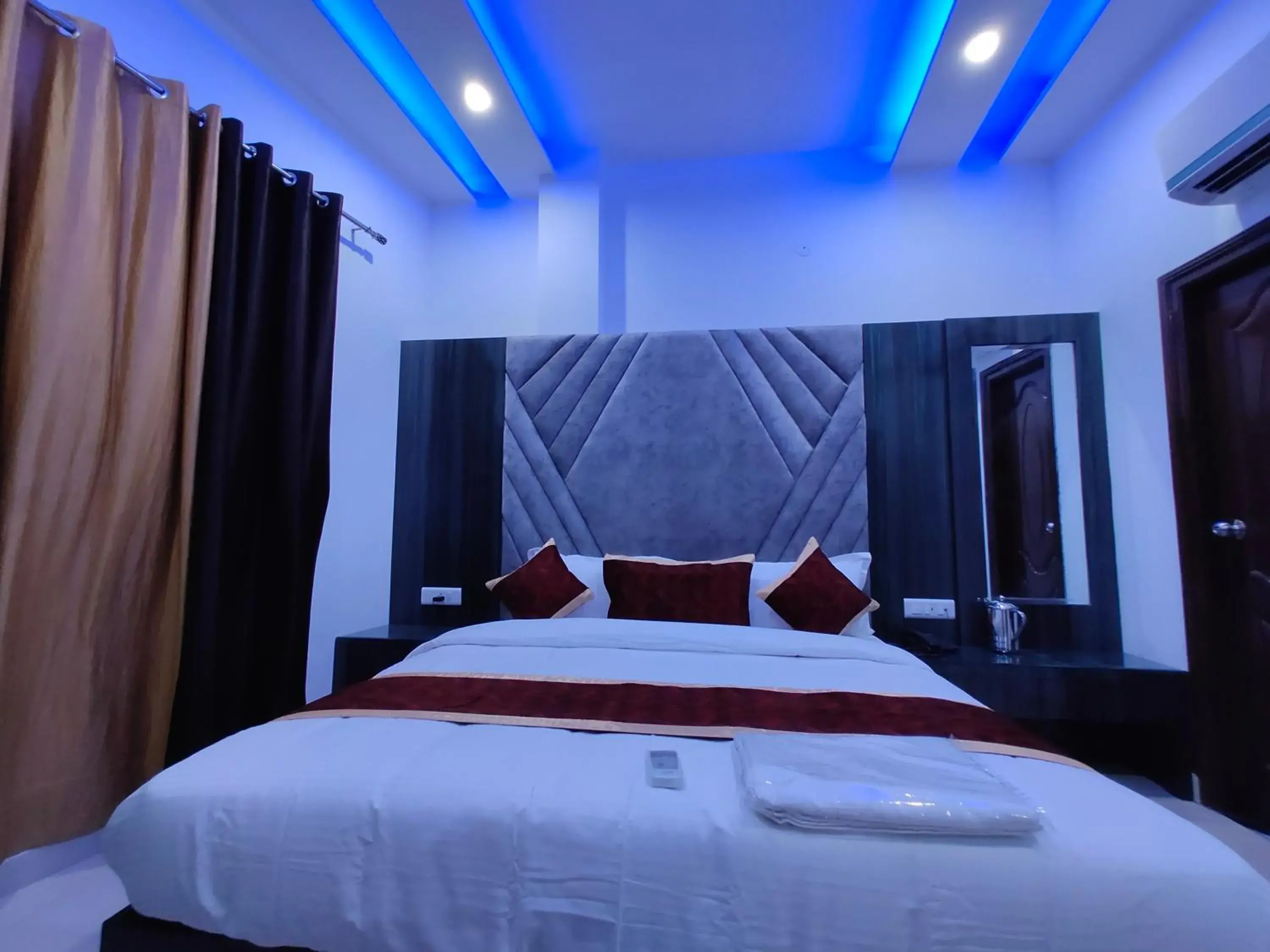 Deluxe Room in Hotel 51 Deluxe Room in Hotel 51