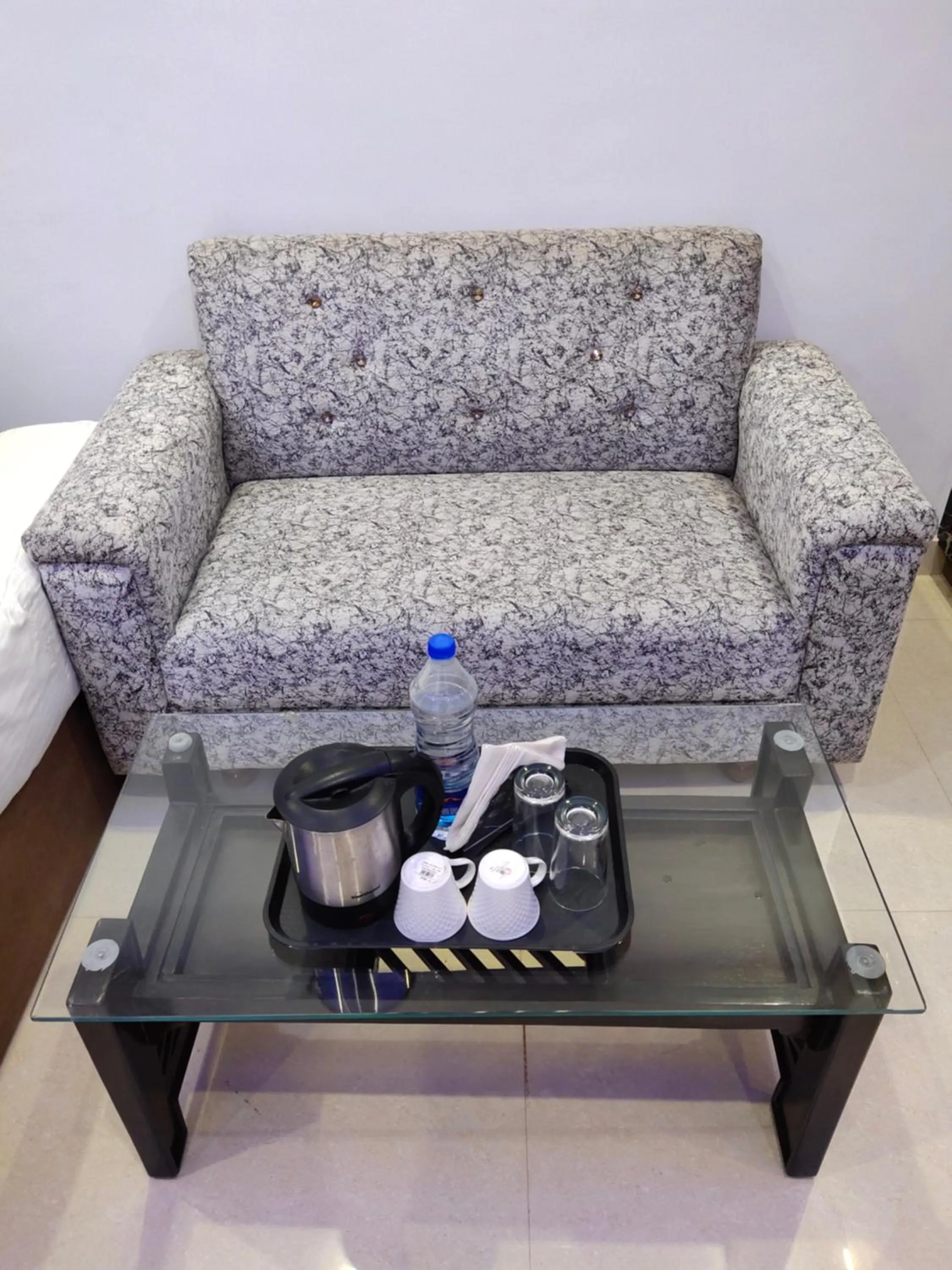 Coffee/tea facilities in Hotel 51