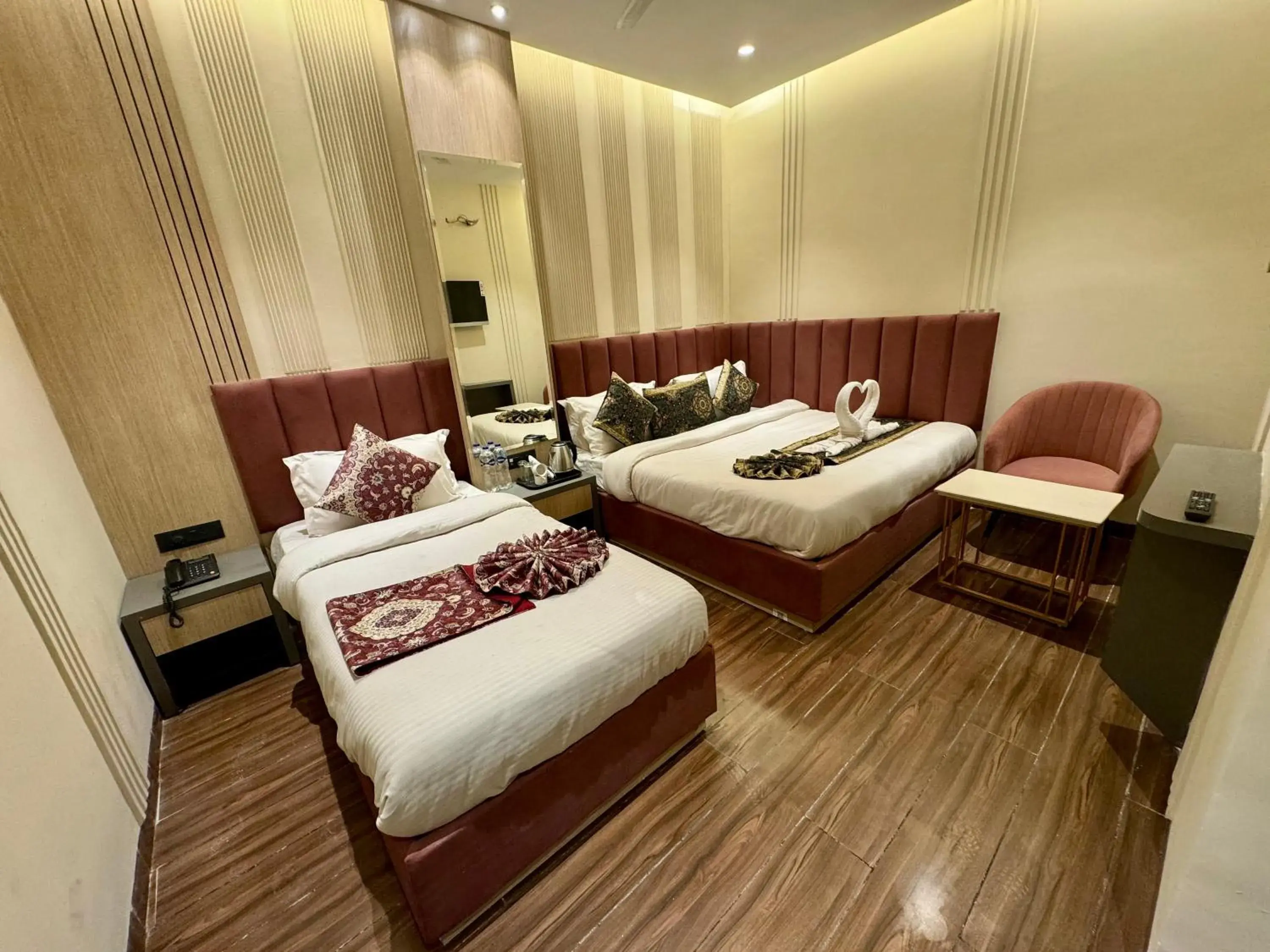 Triple Room - single occupancy in Hotel 51 Triple Room - single occupancy in Hotel 51