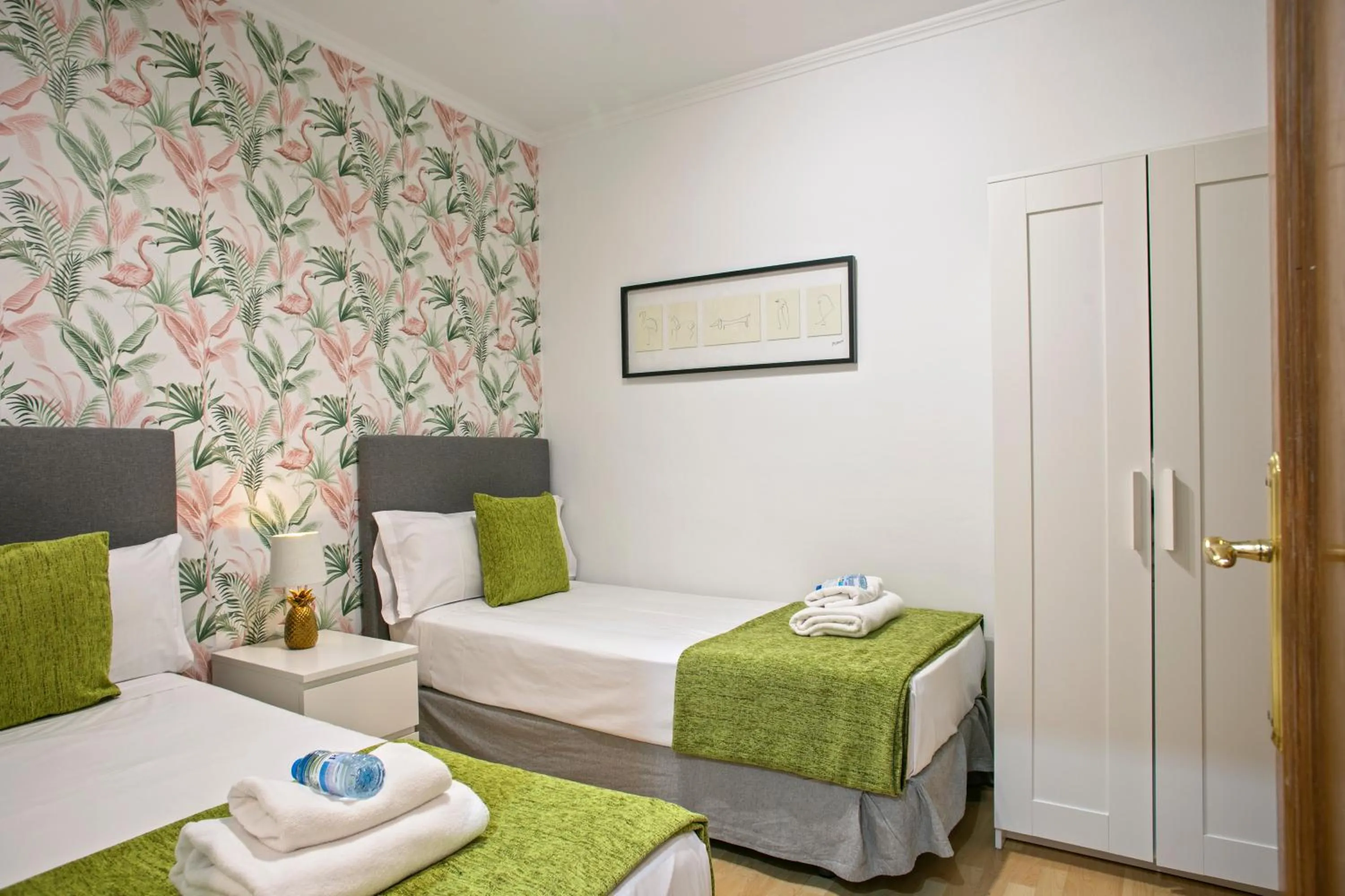 Bedroom, Bed in Alcam Calabria