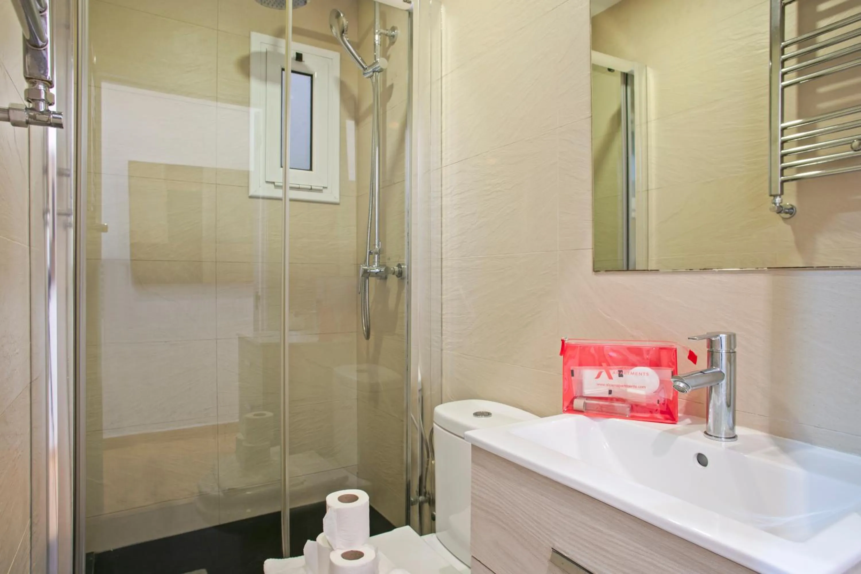 Bathroom in Alcam Calabria