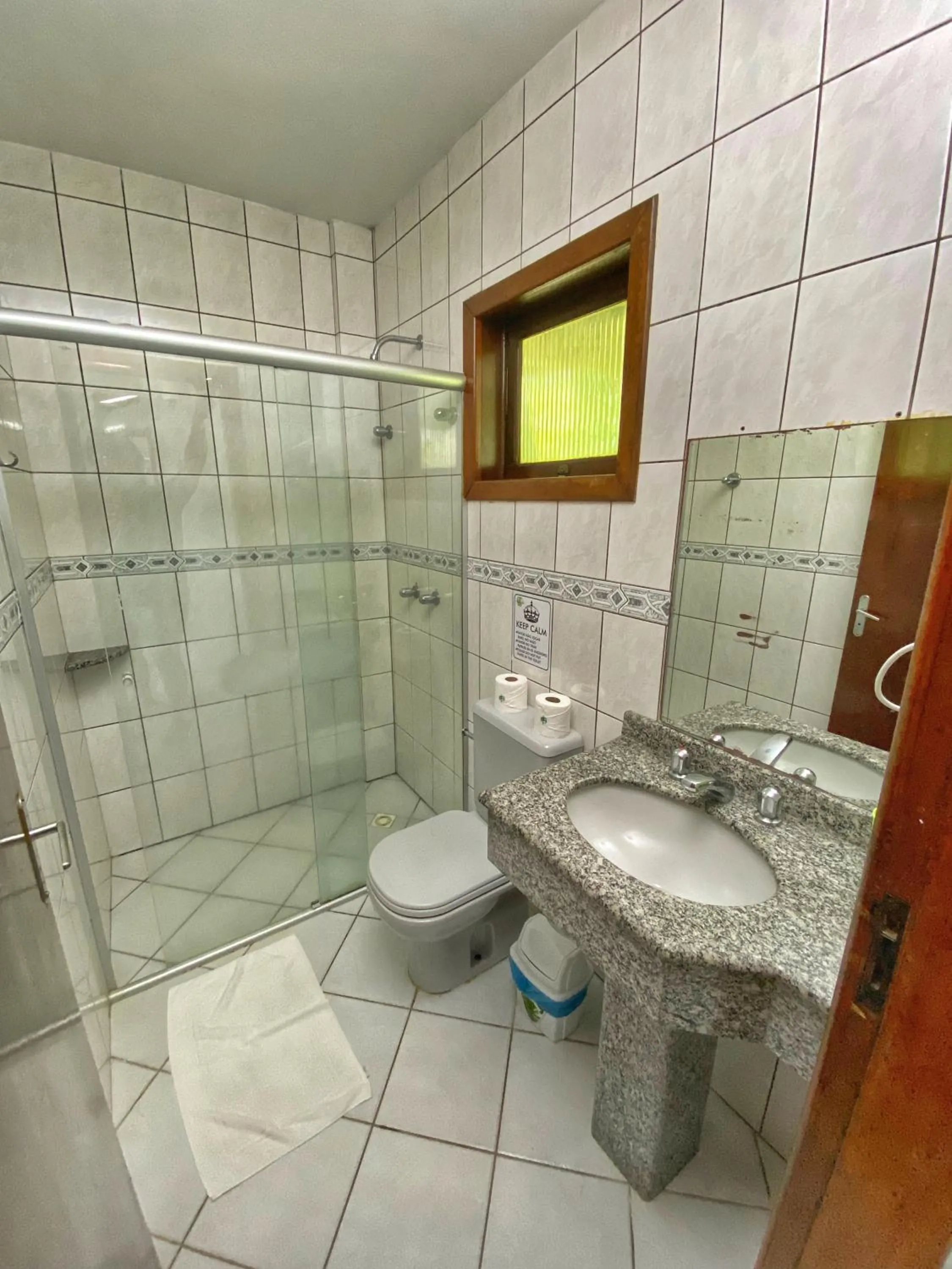 Shower in Pousada Palmeiras