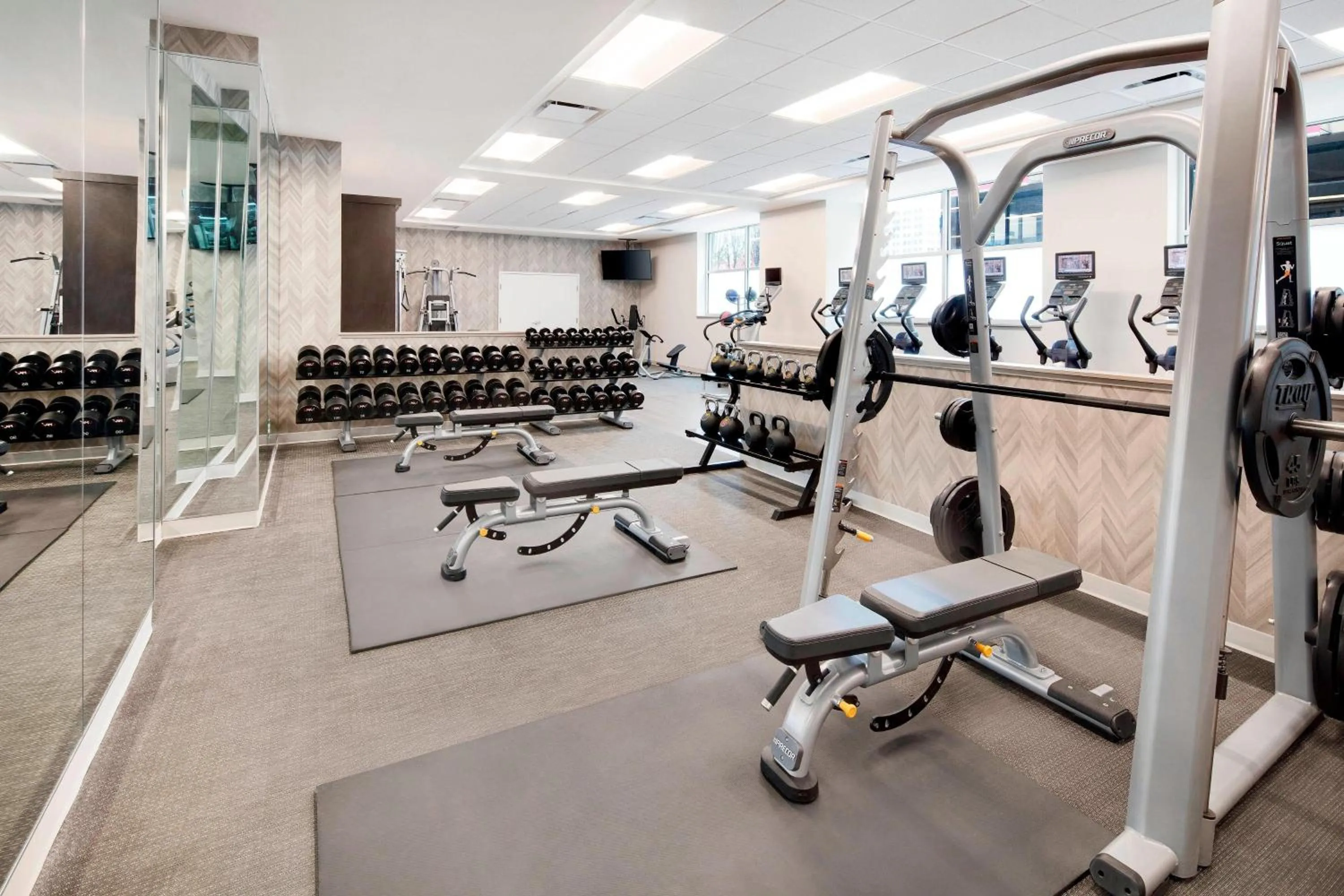 Fitness centre/facilities in Courtyard Indianapolis Downtown