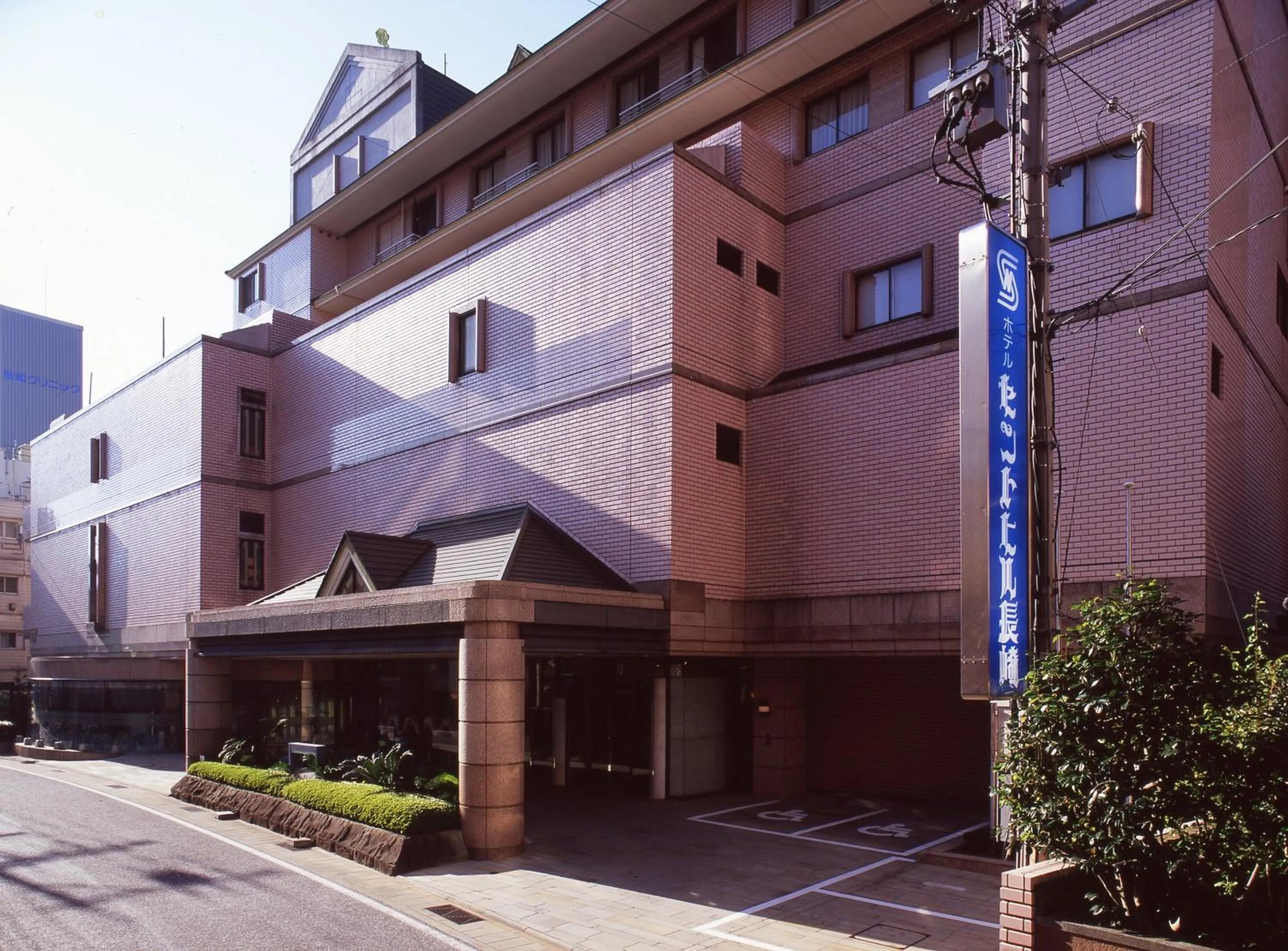 Facade/entrance in Hotel Sainthill Nagasaki