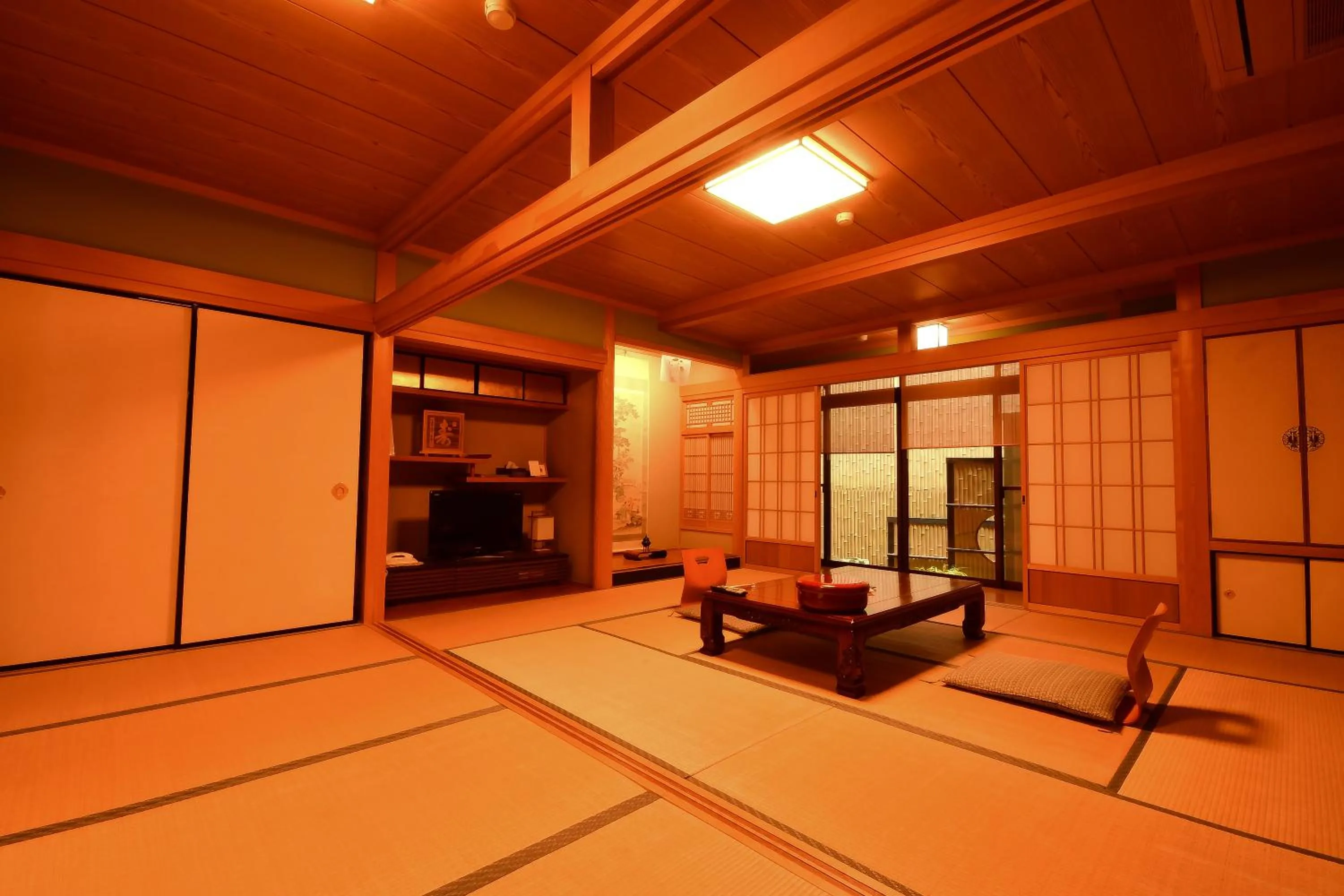 Photo of the whole room in 高野山 宿坊 不動院 -Koyasan Shukubo Fudoin-