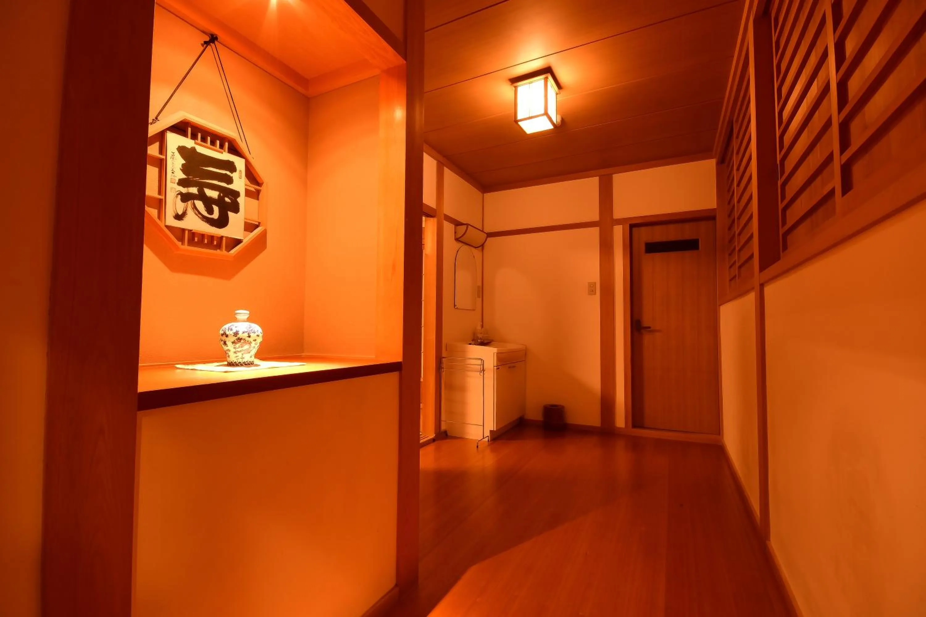 Photo of the whole room in 高野山 宿坊 不動院 -Koyasan Shukubo Fudoin-