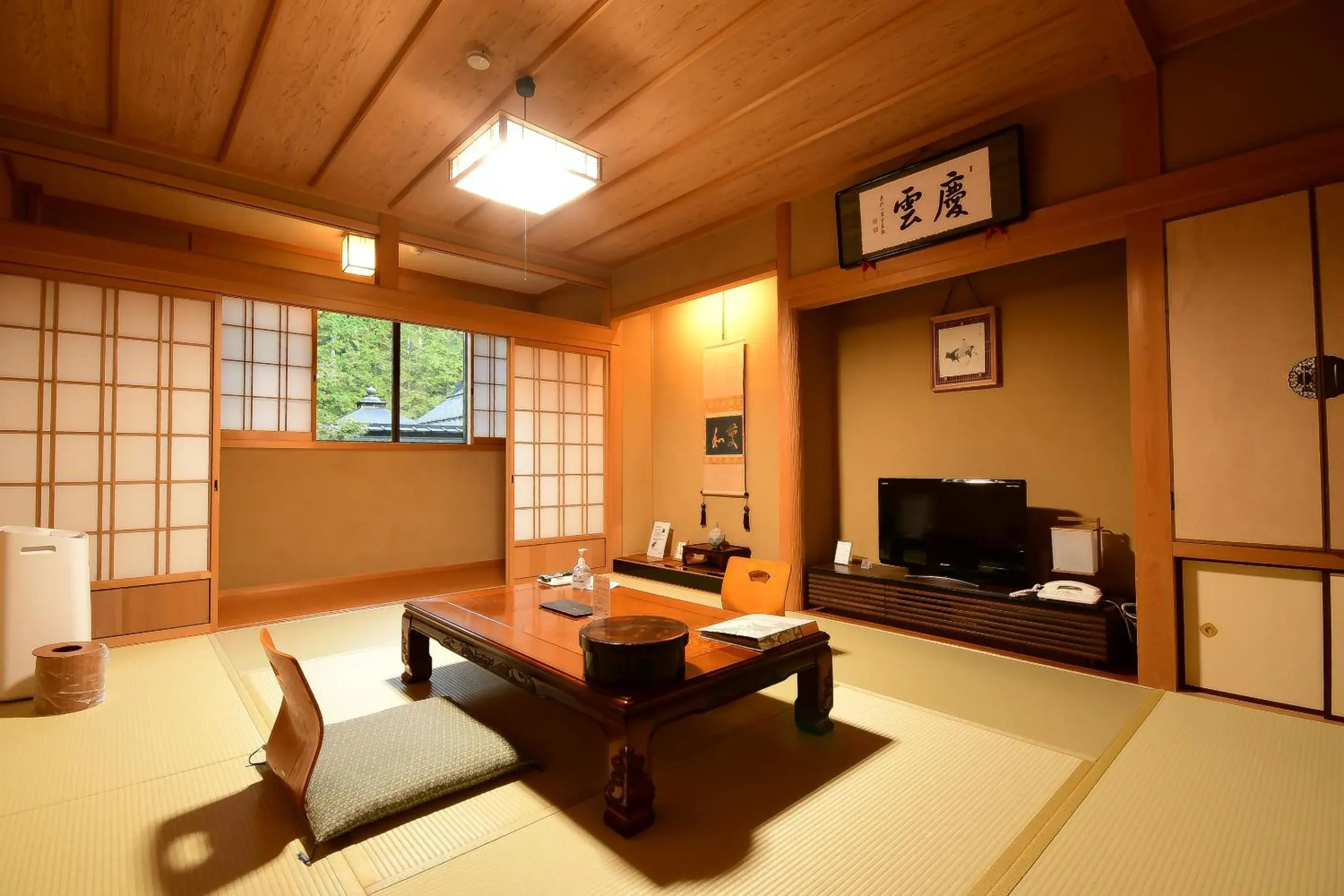 Photo of the whole room in 高野山 宿坊 不動院 -Koyasan Shukubo Fudoin- Photo of the whole room in 高野山 宿坊 不動院 -Koyasan Shukubo Fudoin-