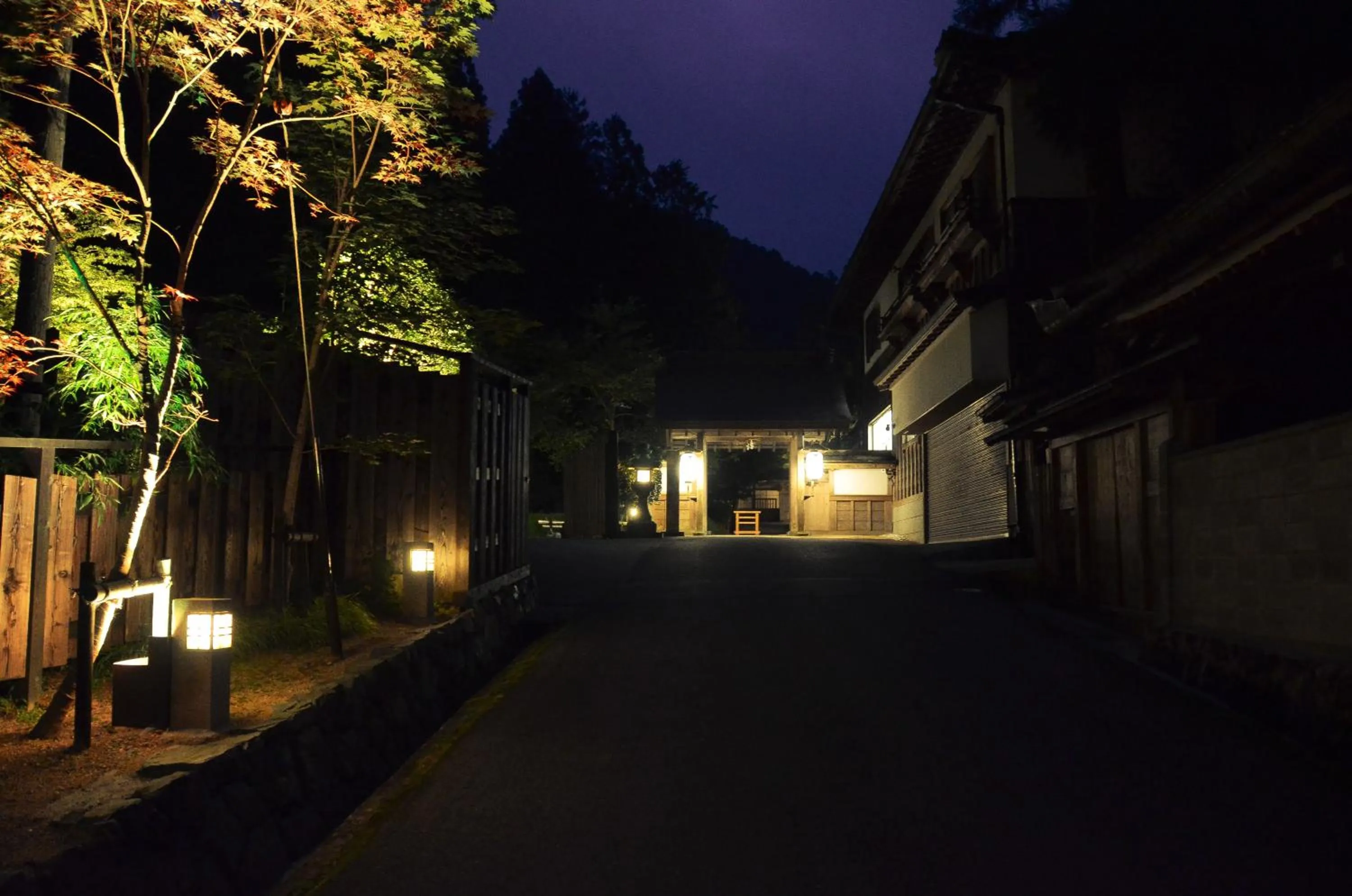 Facade/entrance in 高野山 宿坊 不動院 -Koyasan Shukubo Fudoin-