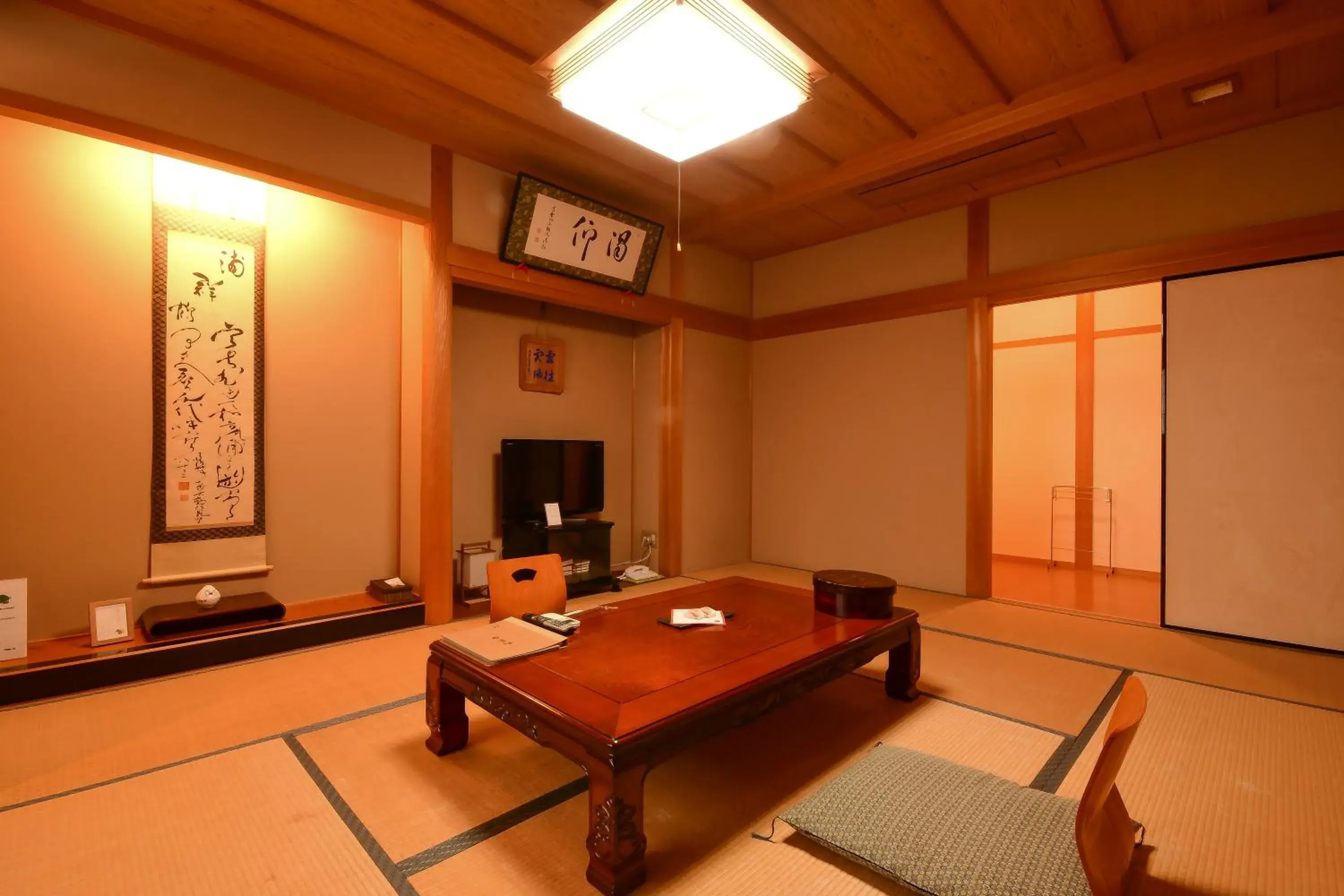 Photo of the whole room in 高野山 宿坊 不動院 -Koyasan Shukubo Fudoin- Photo of the whole room in 高野山 宿坊 不動院 -Koyasan Shukubo Fudoin-
