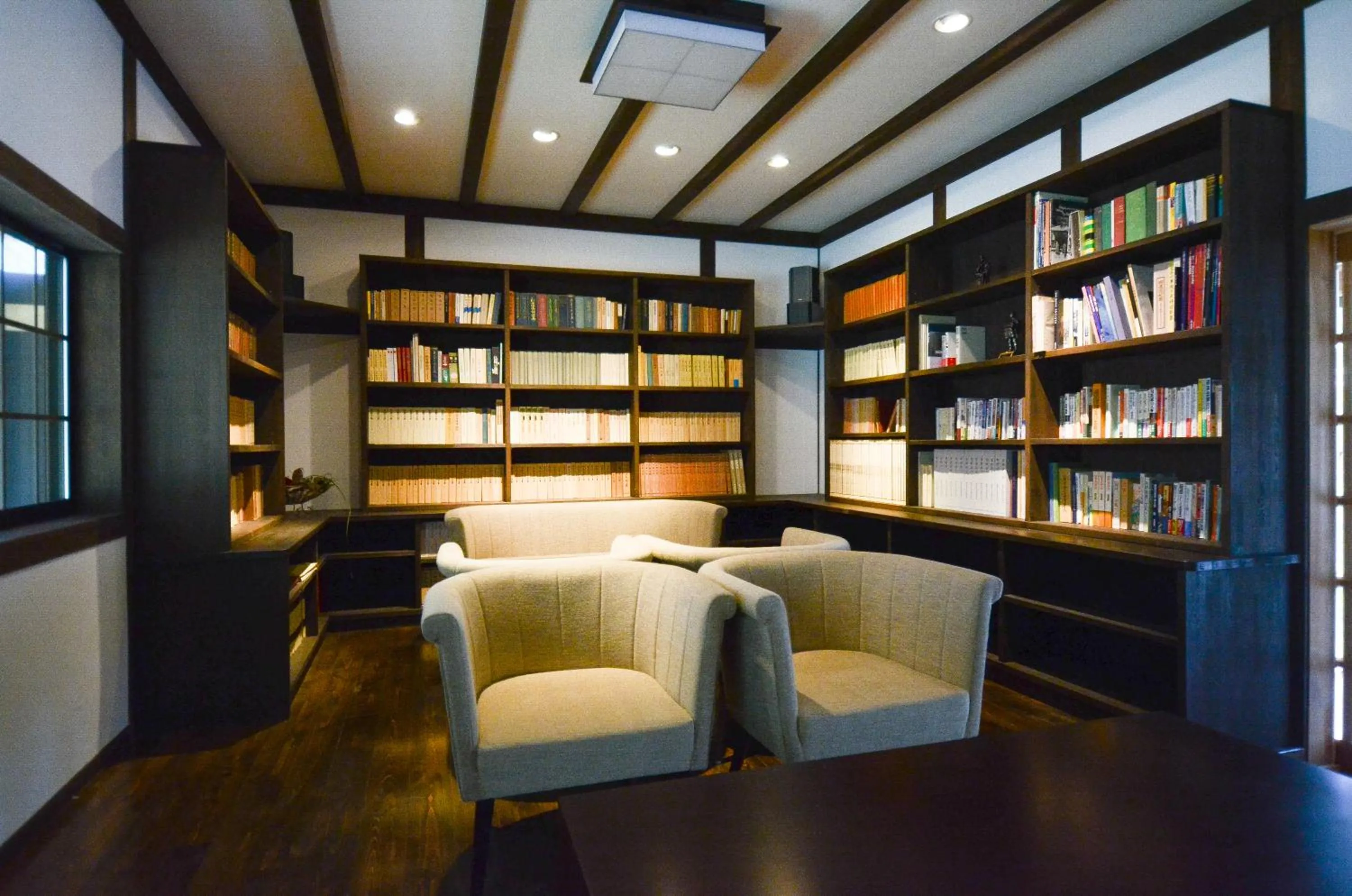 Library in 高野山 宿坊 不動院 -Koyasan Shukubo Fudoin-