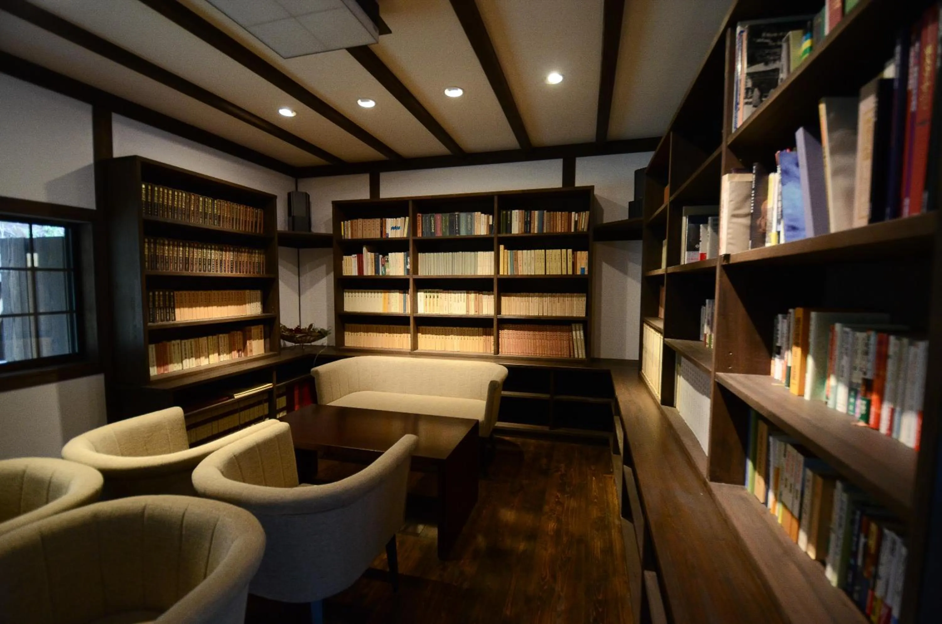 Library in 高野山 宿坊 不動院 -Koyasan Shukubo Fudoin-