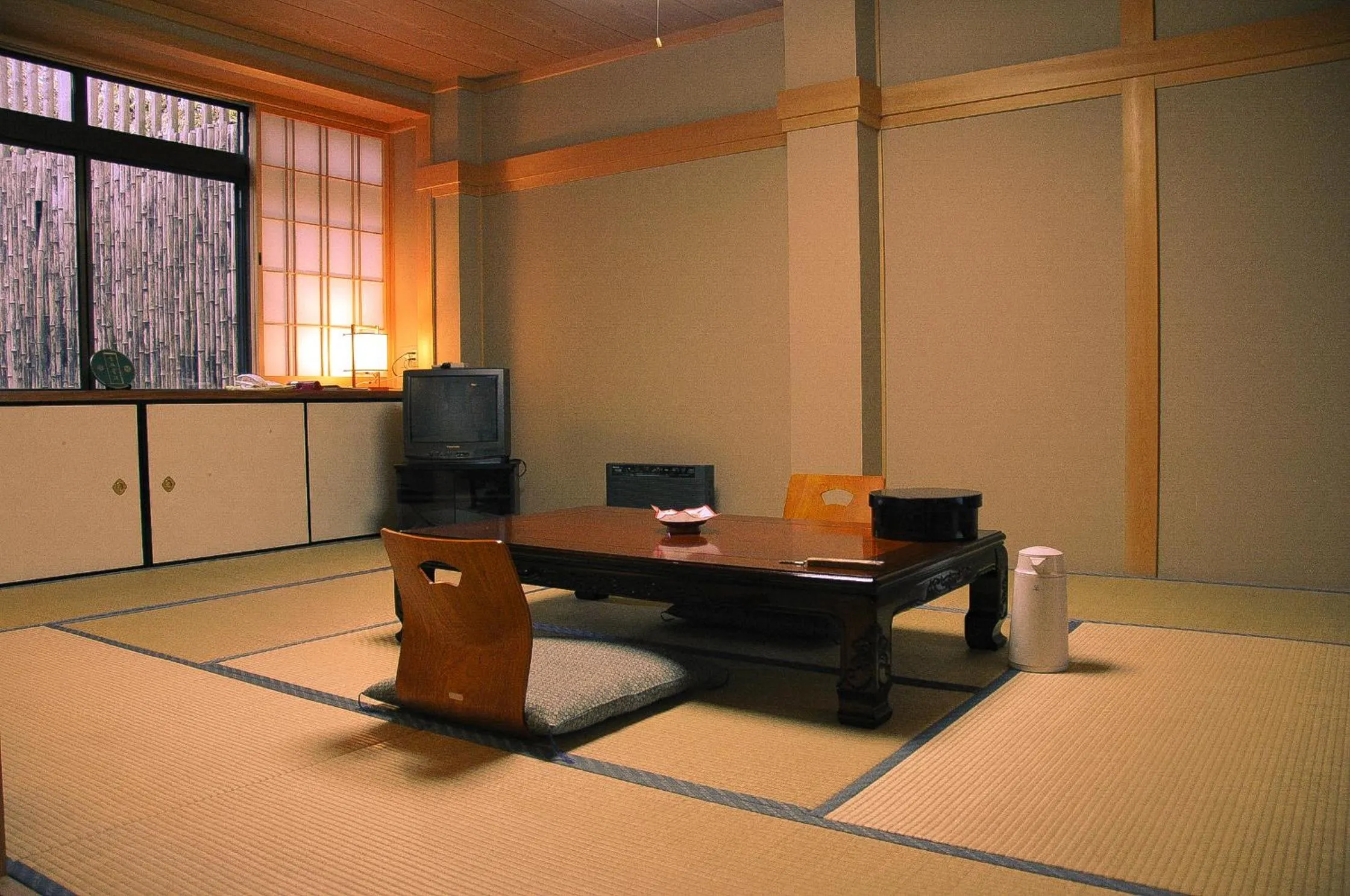 Photo of the whole room in 高野山 宿坊 不動院 -Koyasan Shukubo Fudoin-