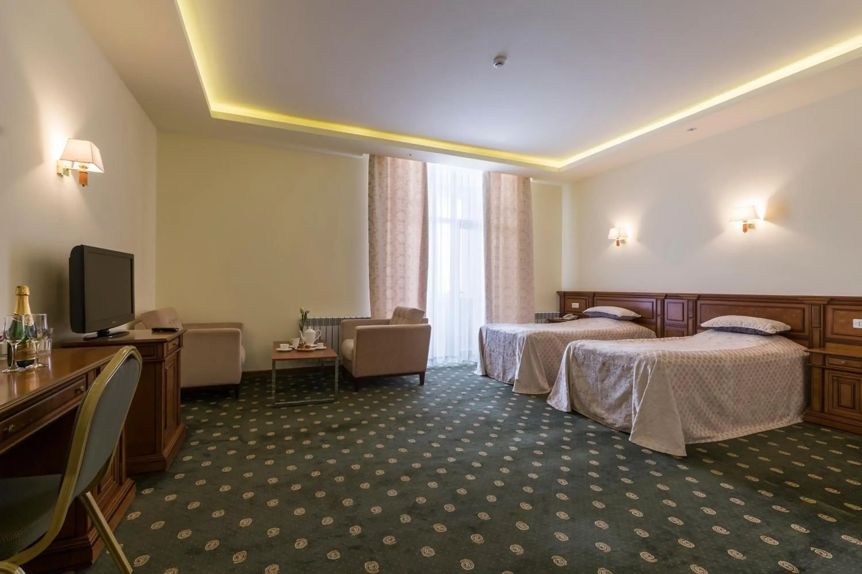 Twin Room - single occupancy in Armenia Hotel Twin Room - single occupancy in Armenia Hotel