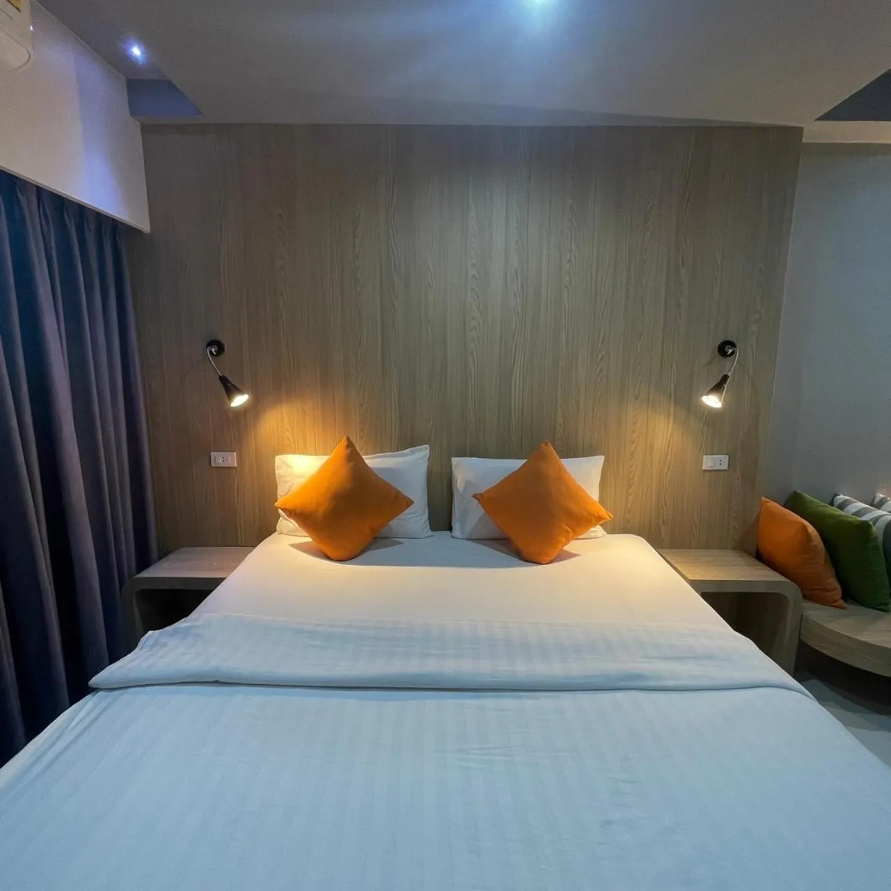 Bed in Bangkok Boutique Resort Rangsit