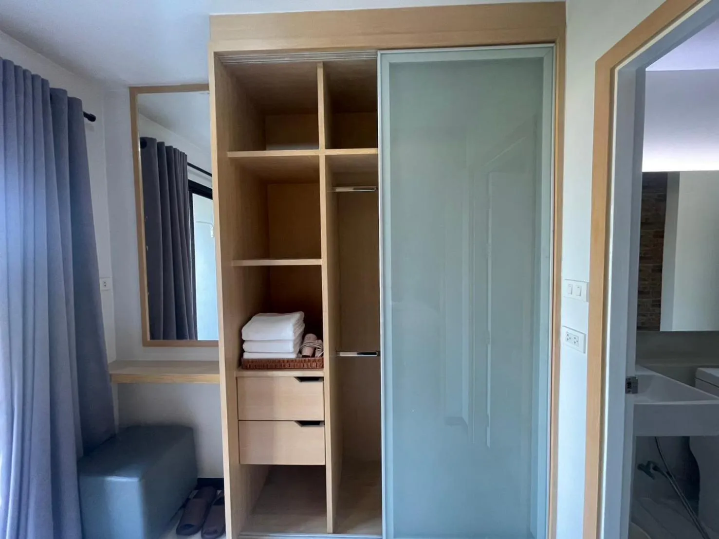 hair dryier in Bangkok Boutique Resort Rangsit